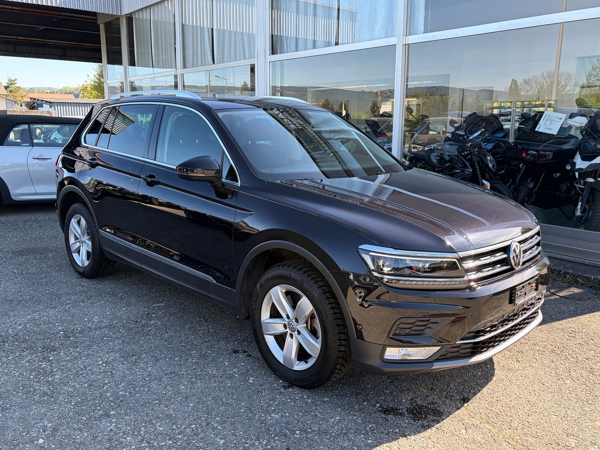 VW Tiguan 2.0TSI Highline 4Motion DSG-image-0
