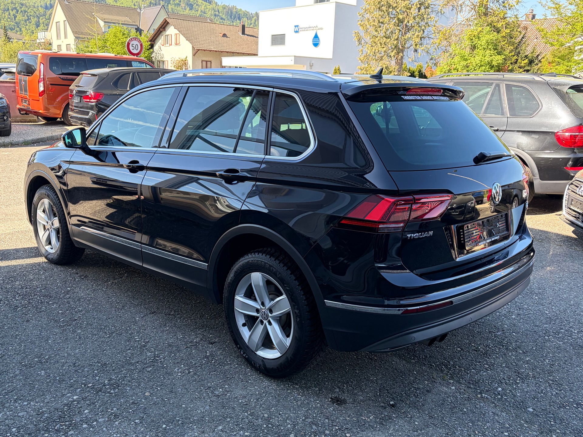 VW Tiguan 2.0TSI Highline 4Motion DSG-image-3