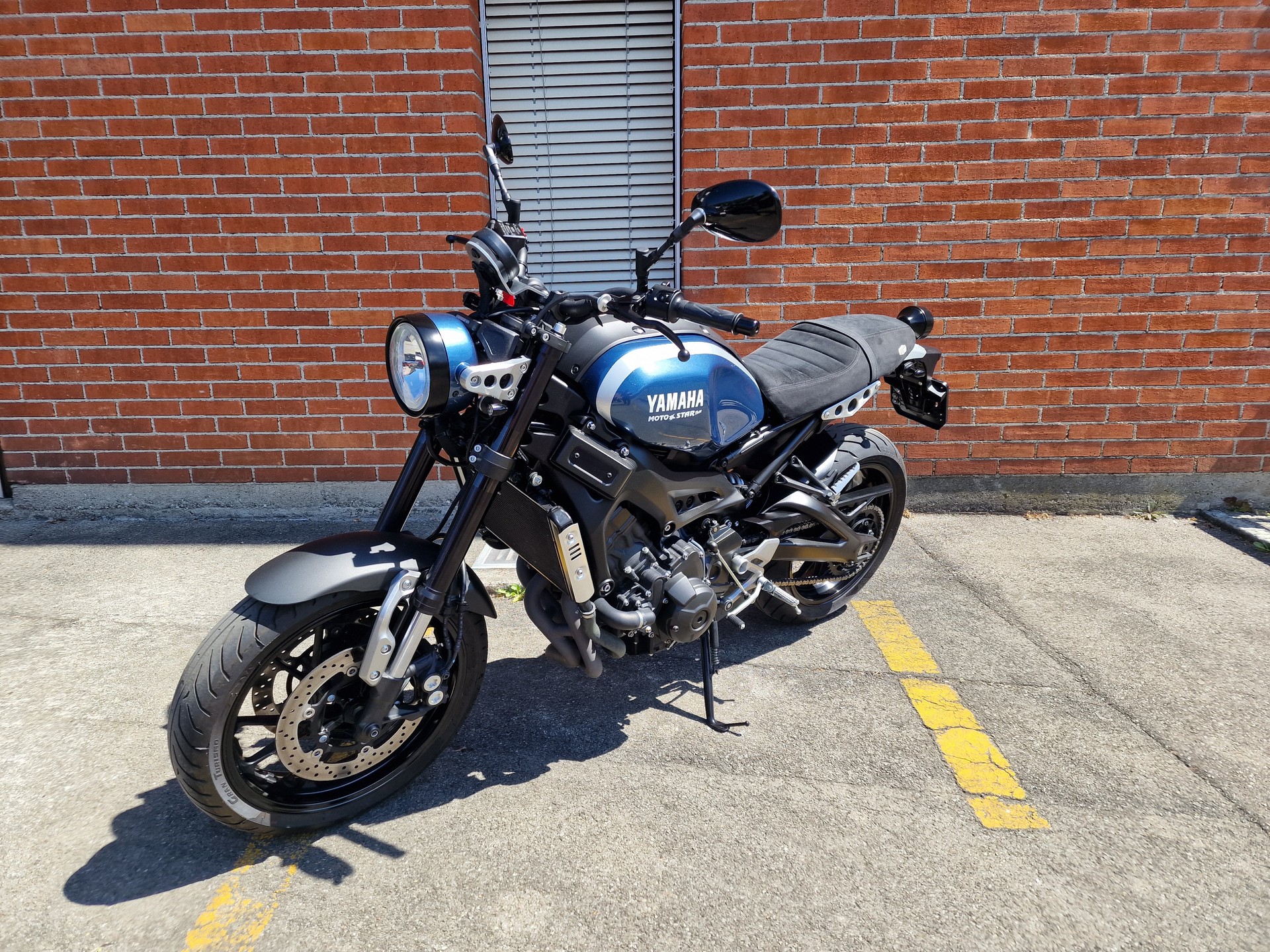 YAMAHA XSR 900-image-3