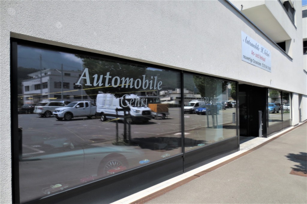 VW Caddy Maxi 2.0TDI 4Motion BlueMotion Technology DSG-image-12