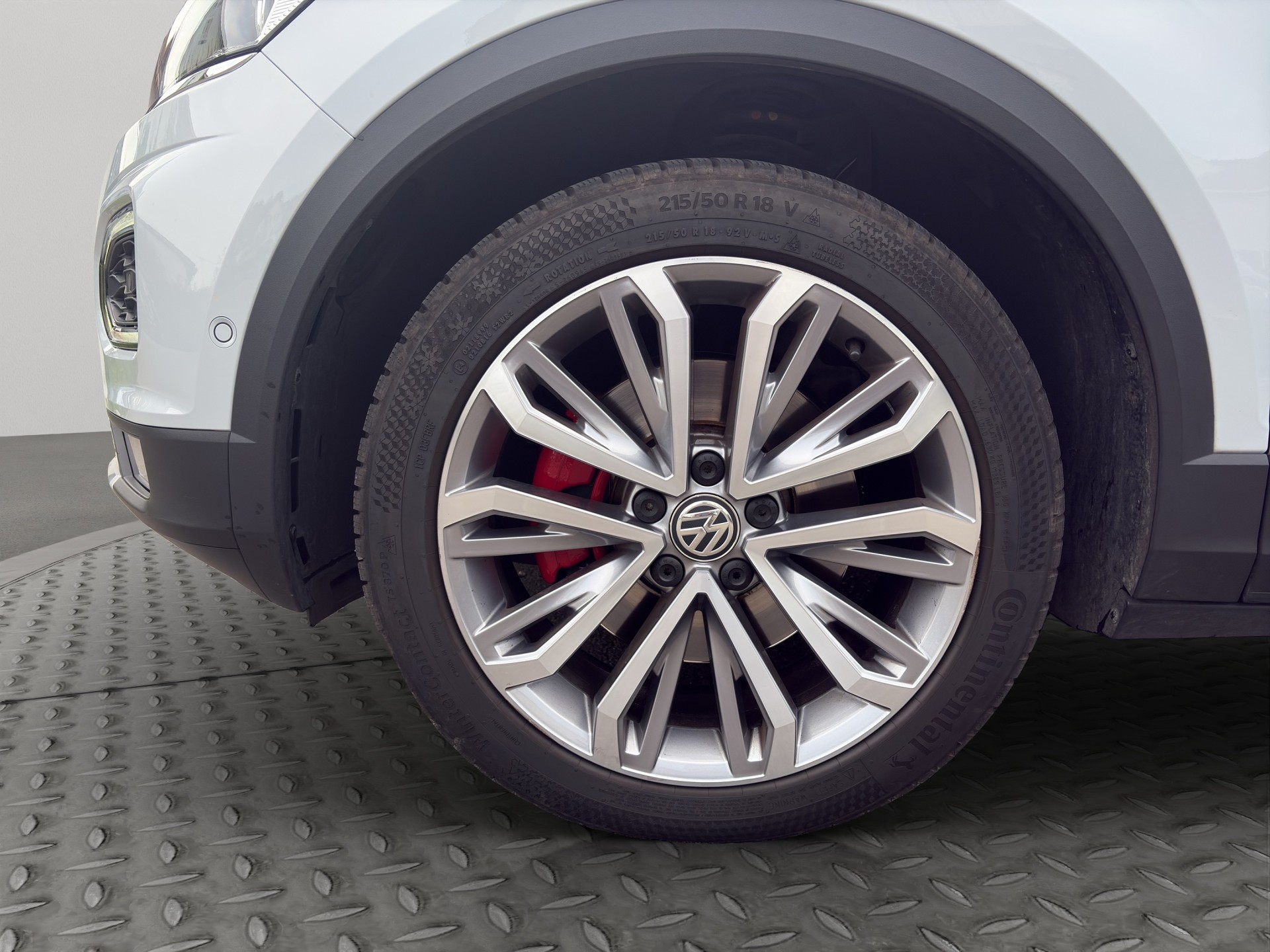 VW T-Roc 1.5 TSI EVO Sport DSG 4Motion-image-11
