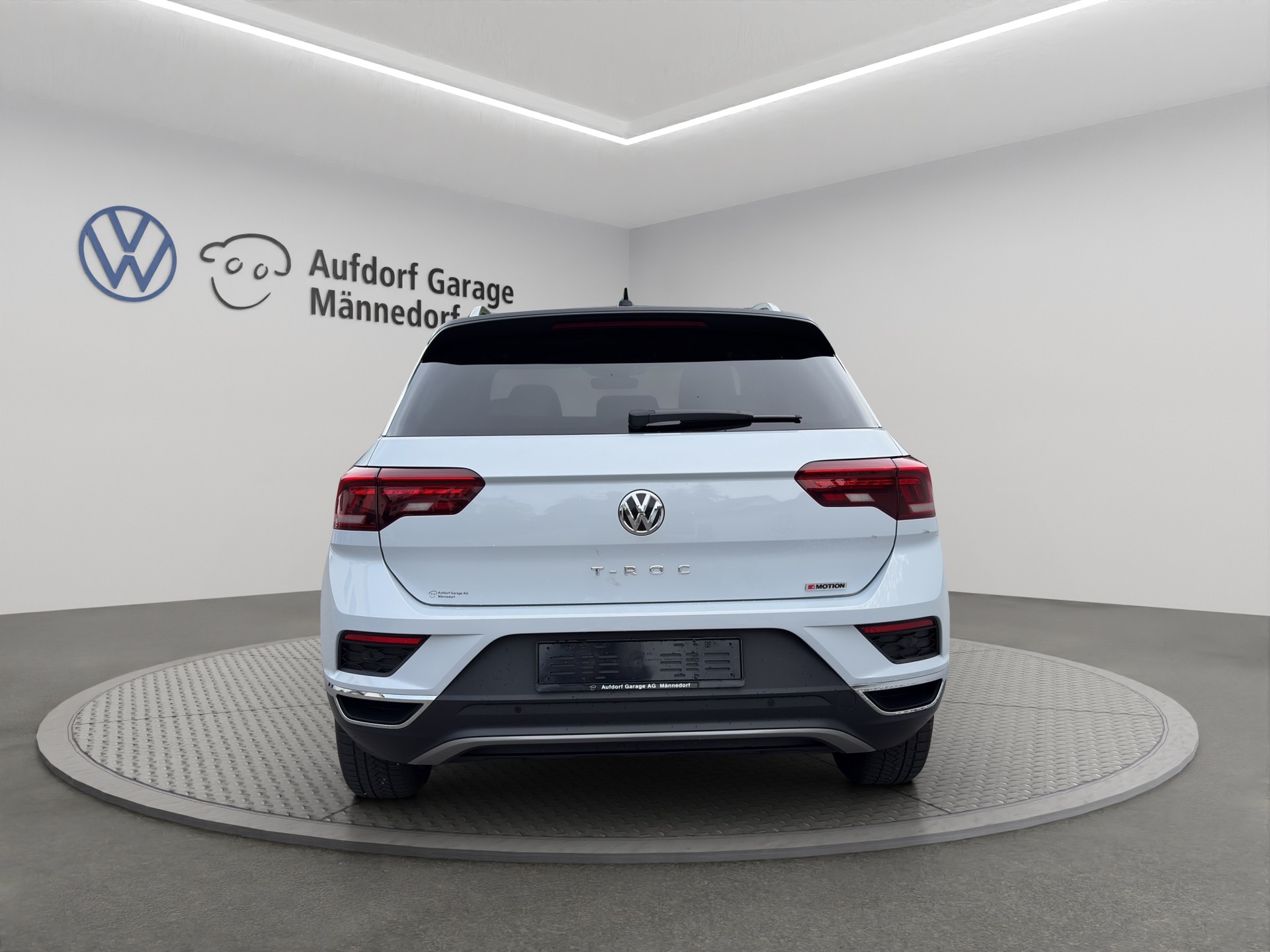 VW T-Roc 1.5 TSI EVO Sport DSG 4Motion-image-4