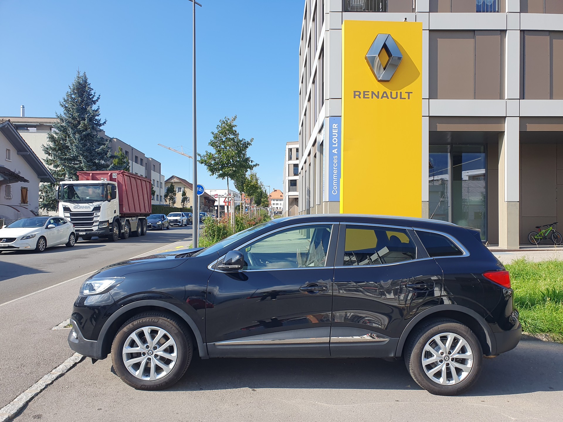 RENAULT Kadjar 1.6 dCi Zen 4x4-image-2