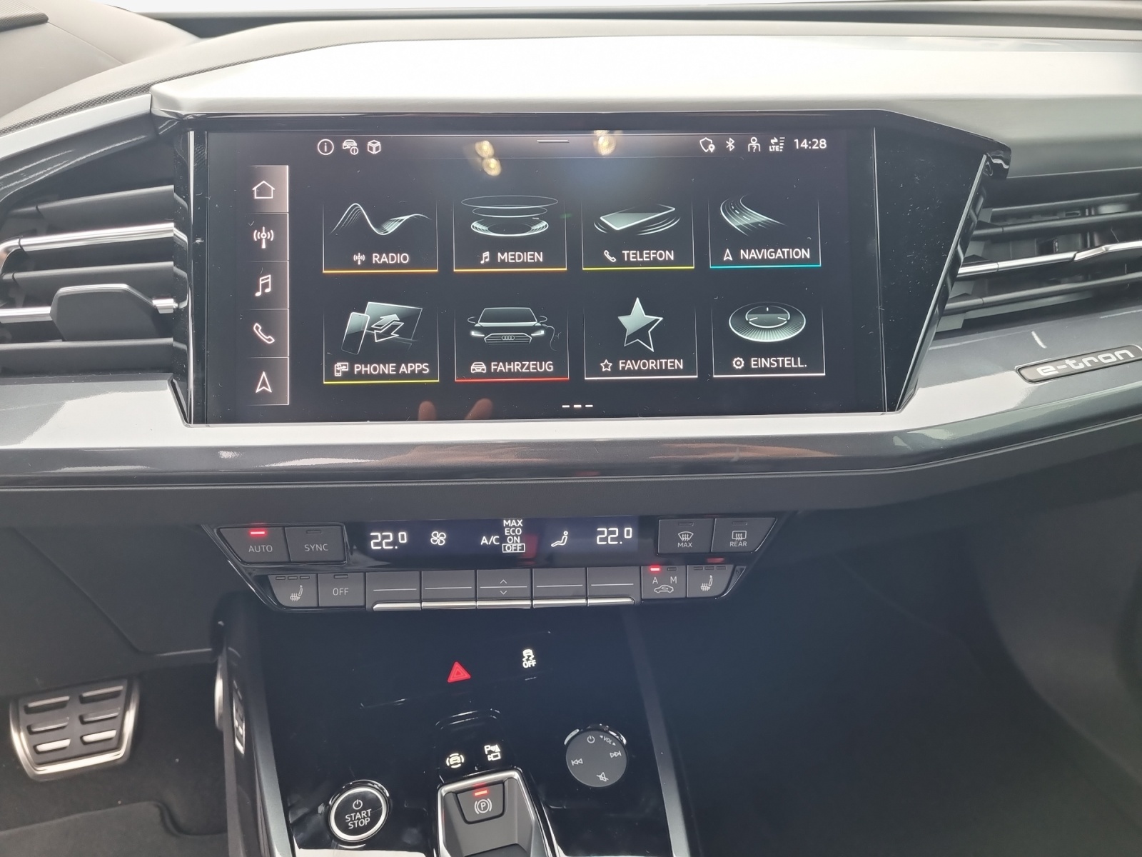 AUDI Q4 e-tron 45 Edition Swiss Ski quattro-image-10