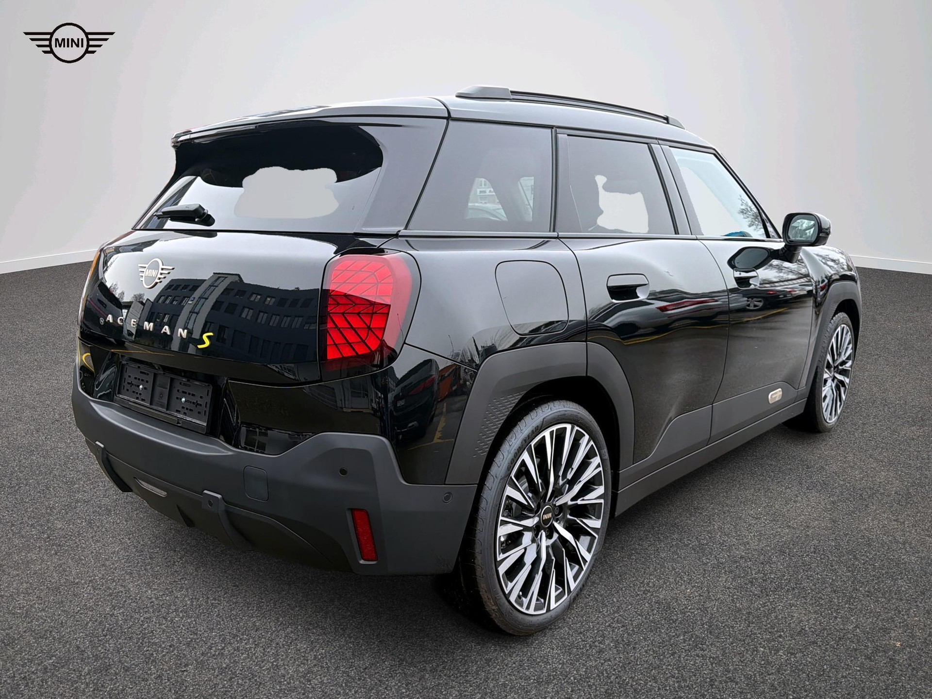 MINI Aceman SE-image-4