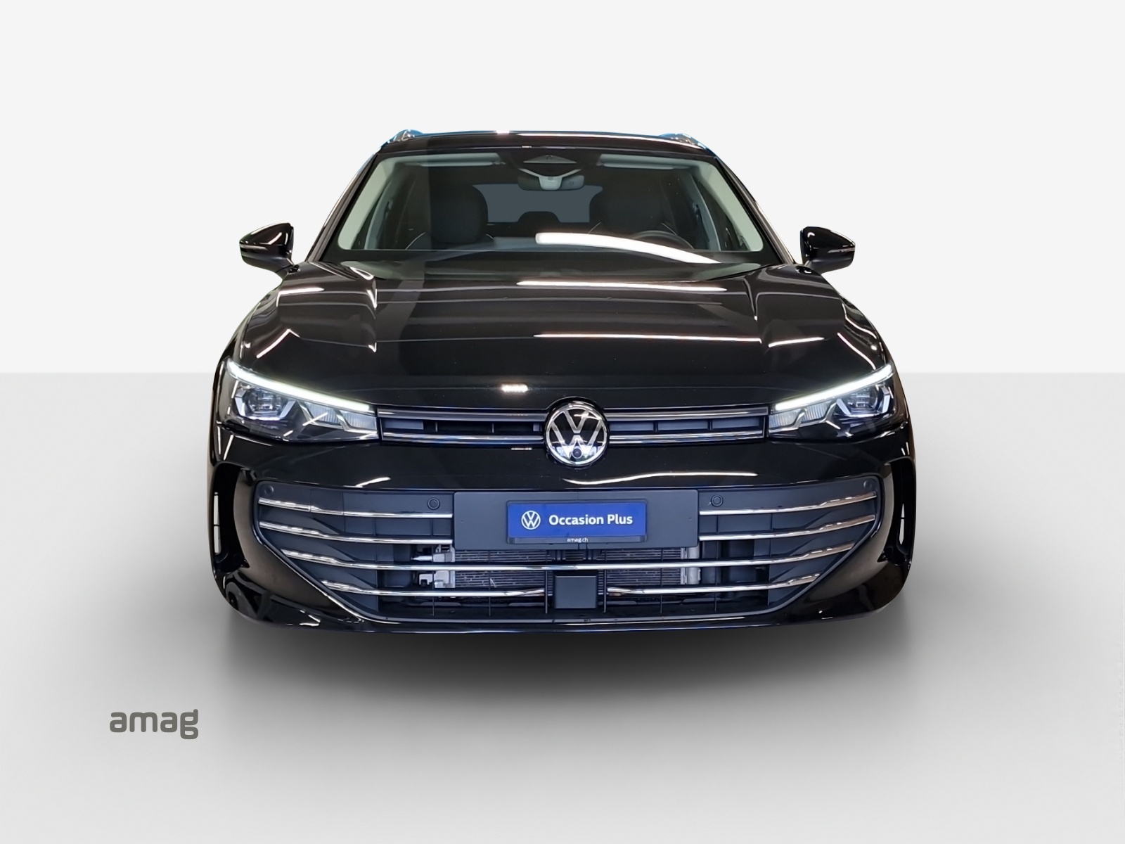 VW Passat Variant 2.0 TDI evo Business 4 Motion DSG-image-6