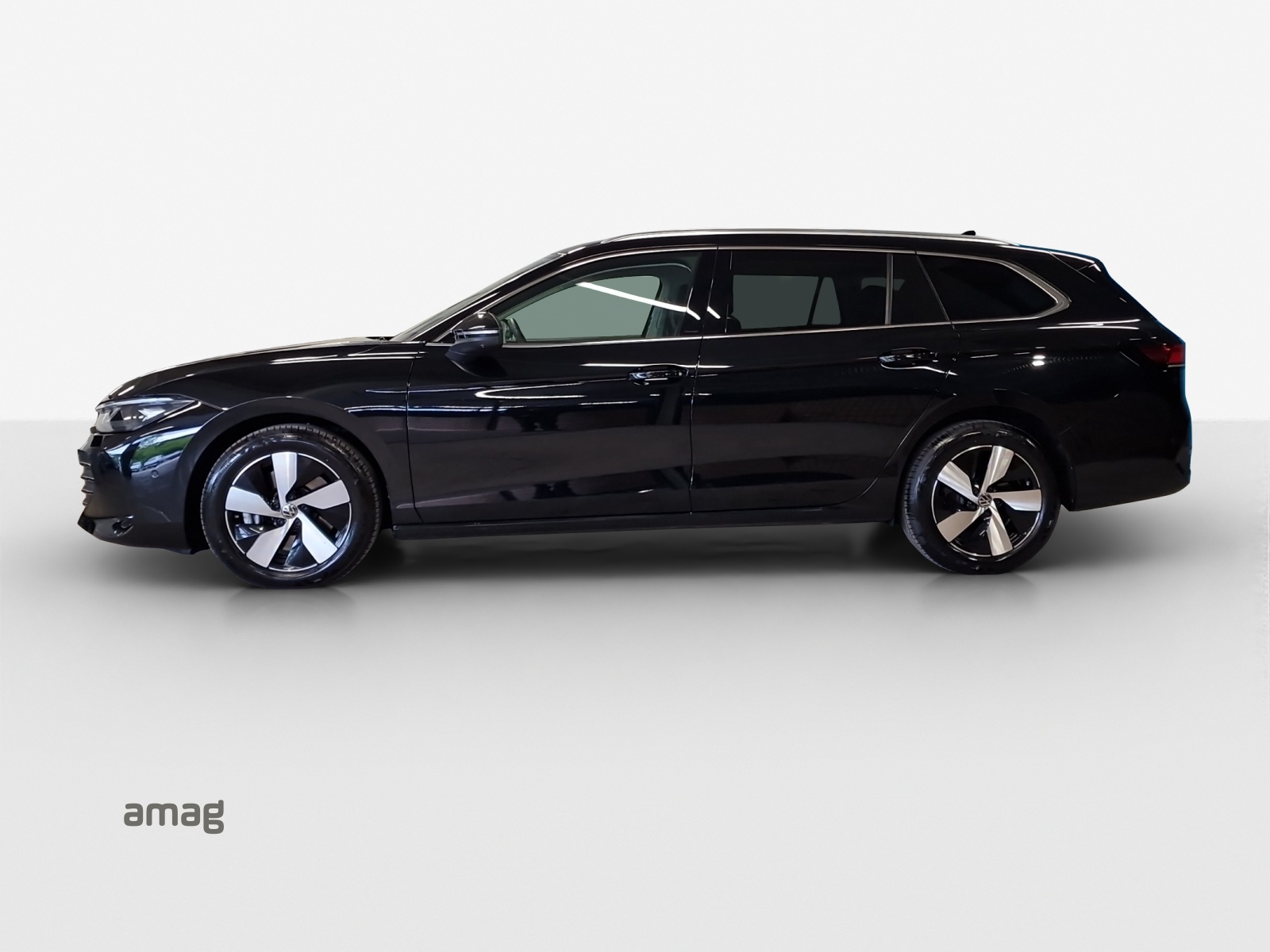 VW Passat Variant 2.0 TDI evo Business 4 Motion DSG-image-1