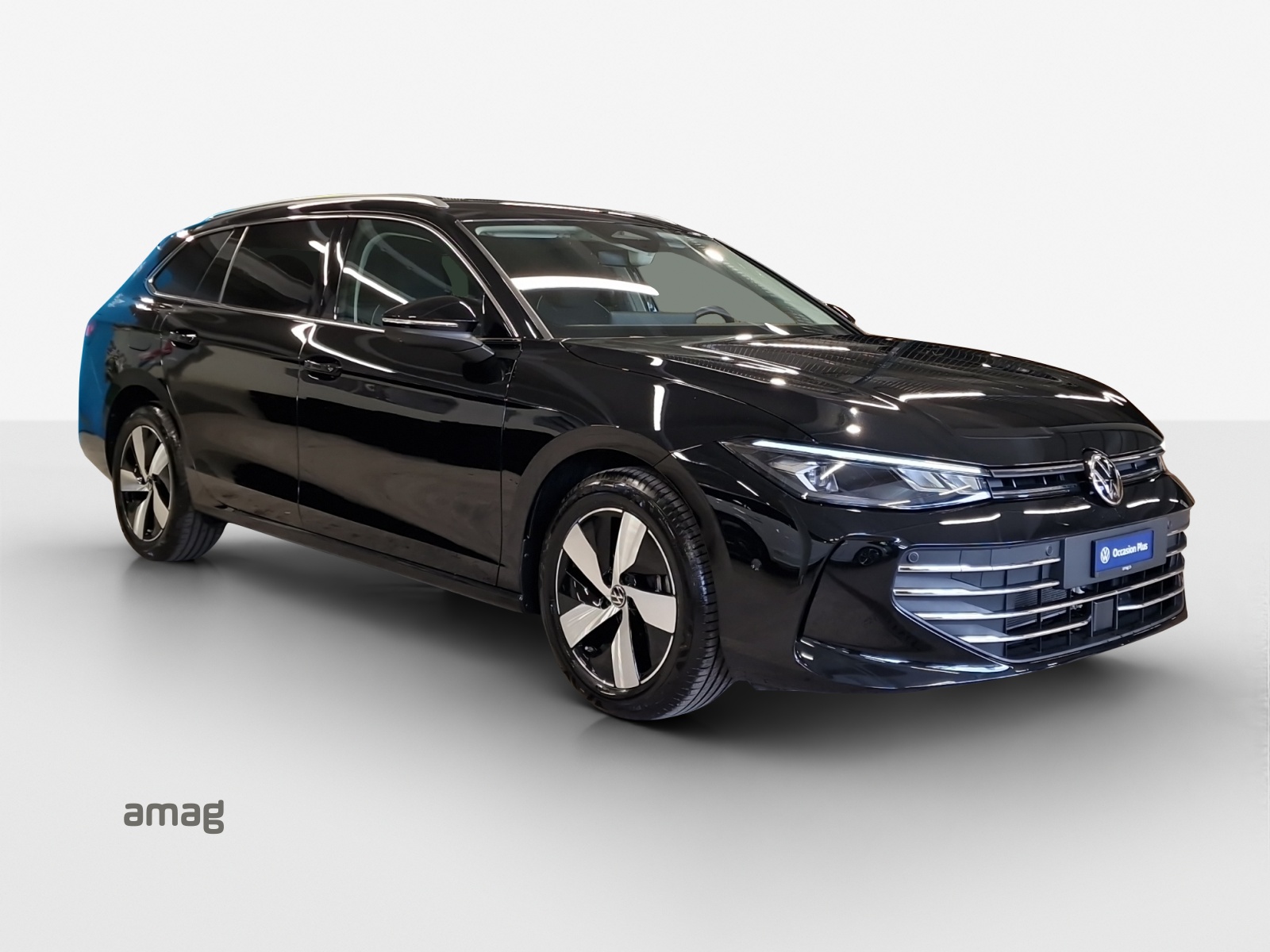 VW Passat Variant 2.0 TDI evo Business 4 Motion DSG-image-5