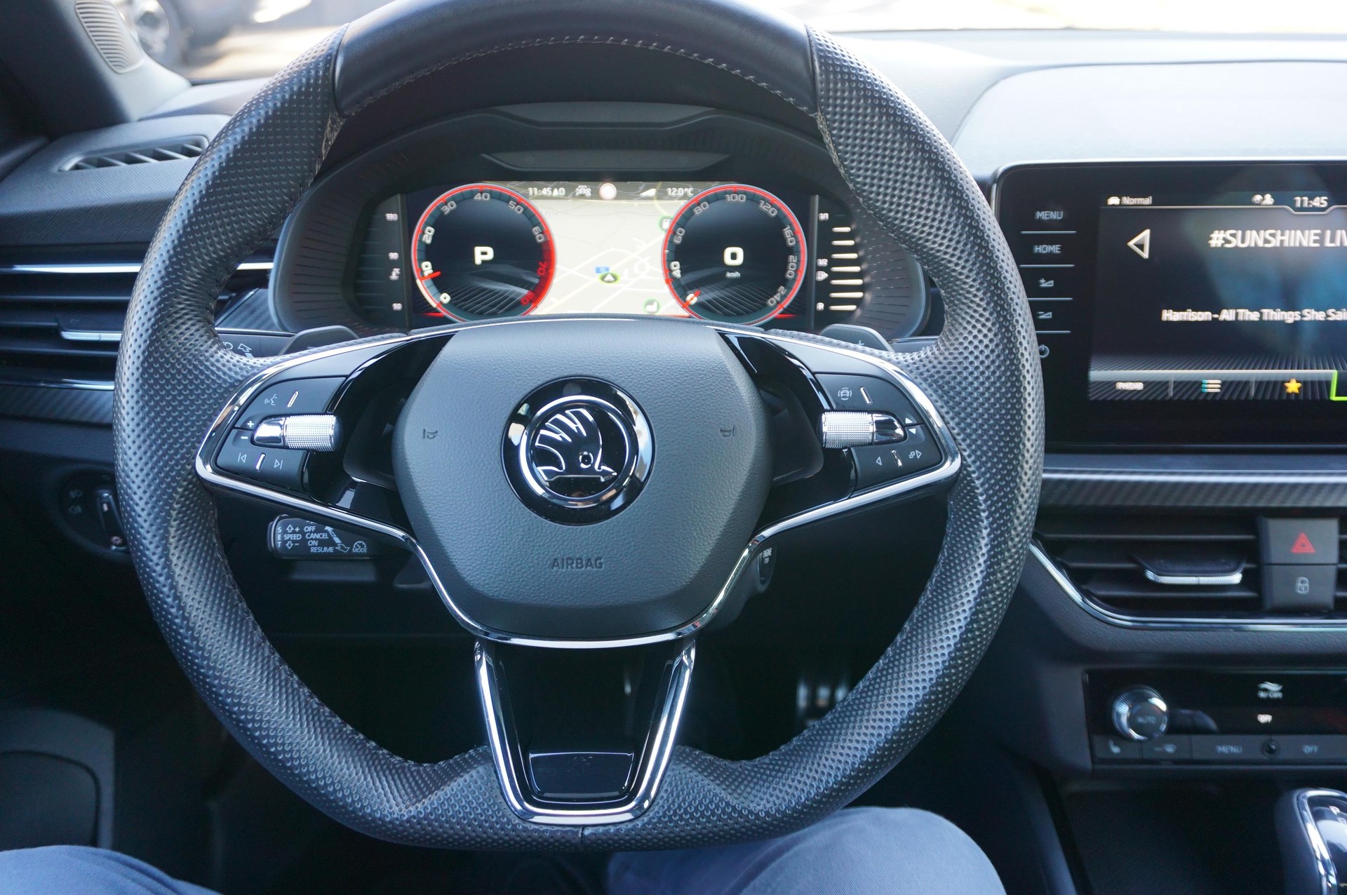 SKODA Kamiq 1.5 TSI Monte Carlo DSG-image-9