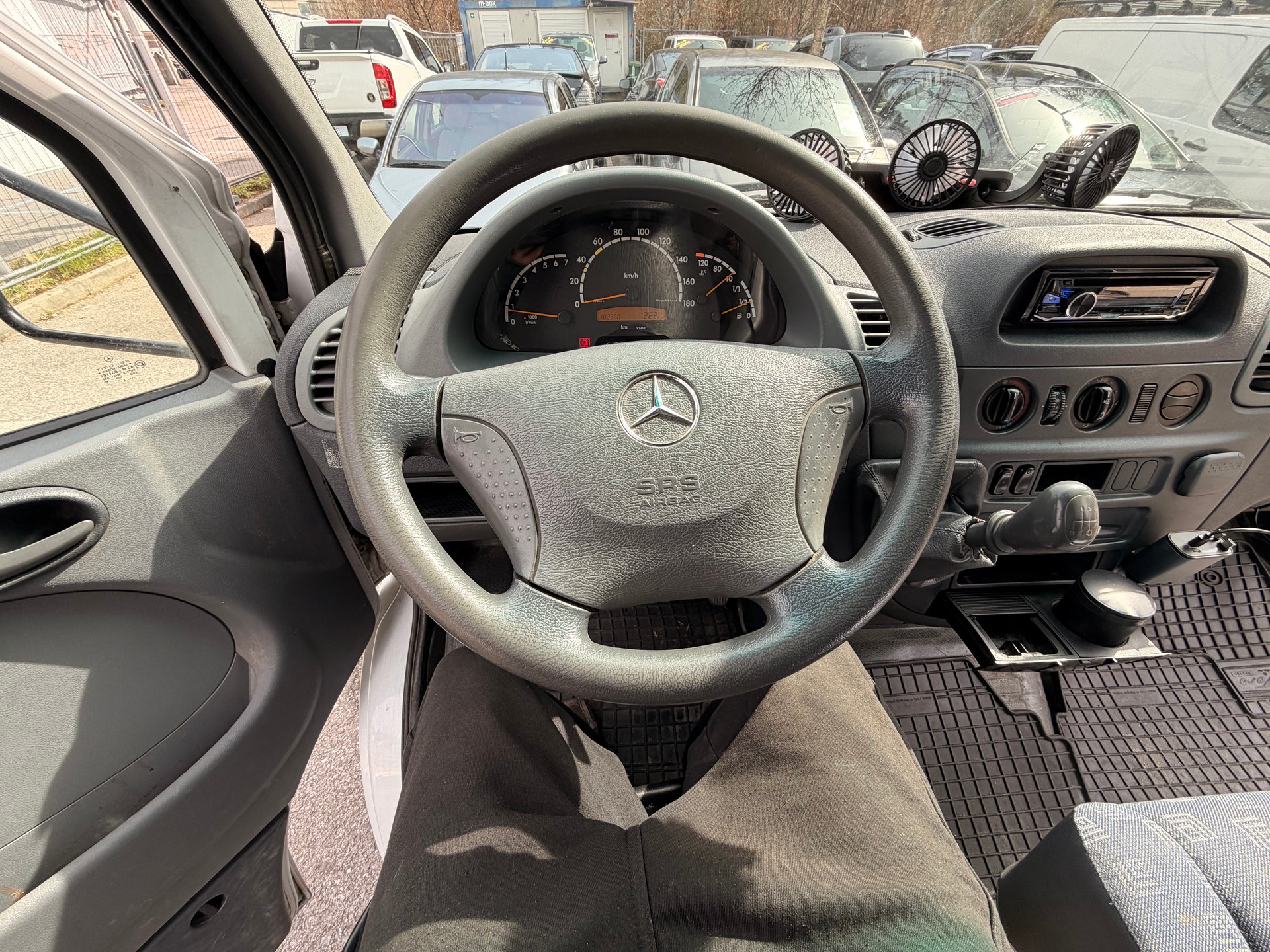 MERCEDES-BENZ Sprinter 313 CDI-image-18
