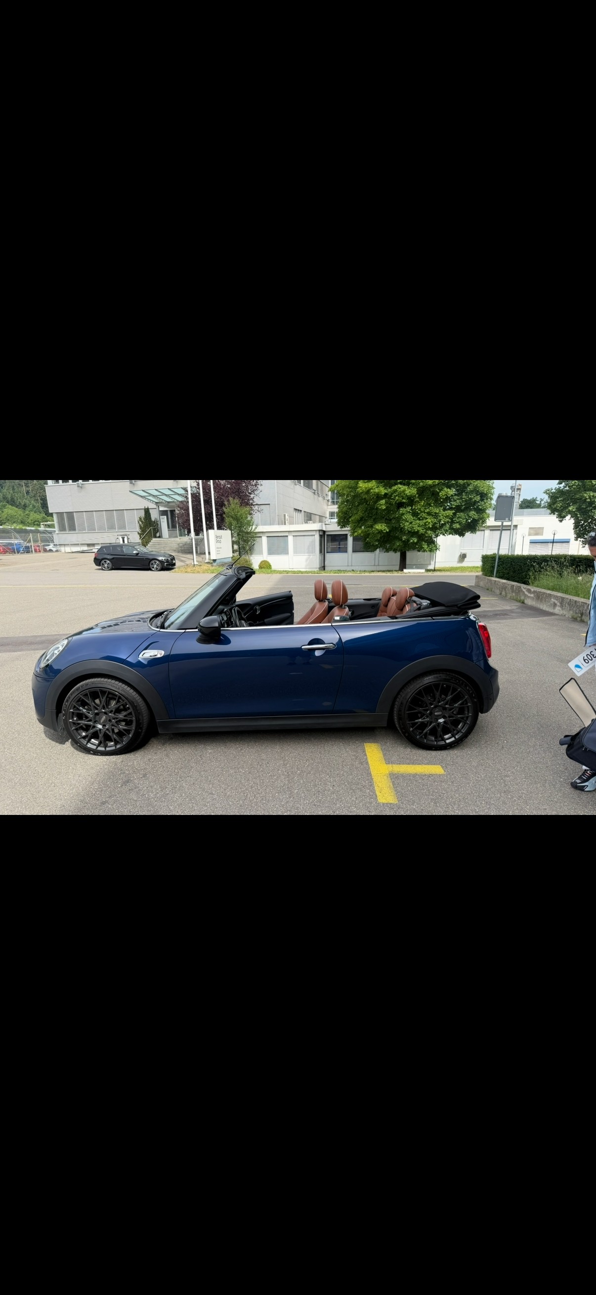 MINI Cooper S Cabriolet Steptronic-image-9