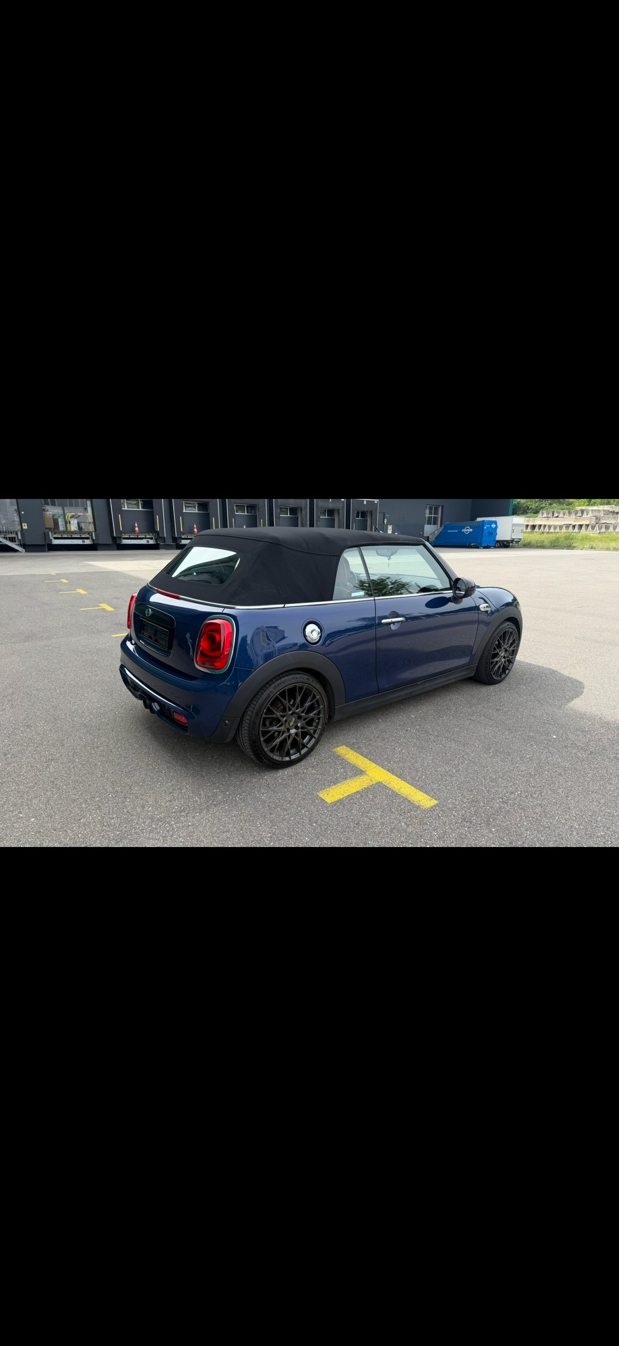 MINI Cooper S Cabriolet Steptronic-image-4