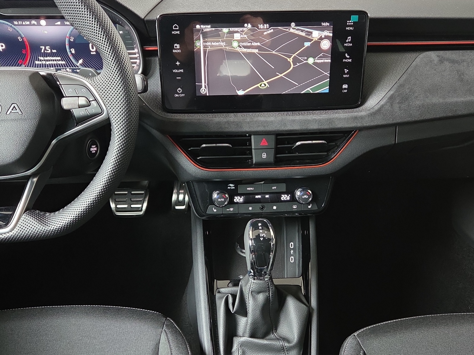 SKODA Kamiq 1.5 TSI Dynamic DSG-image-6
