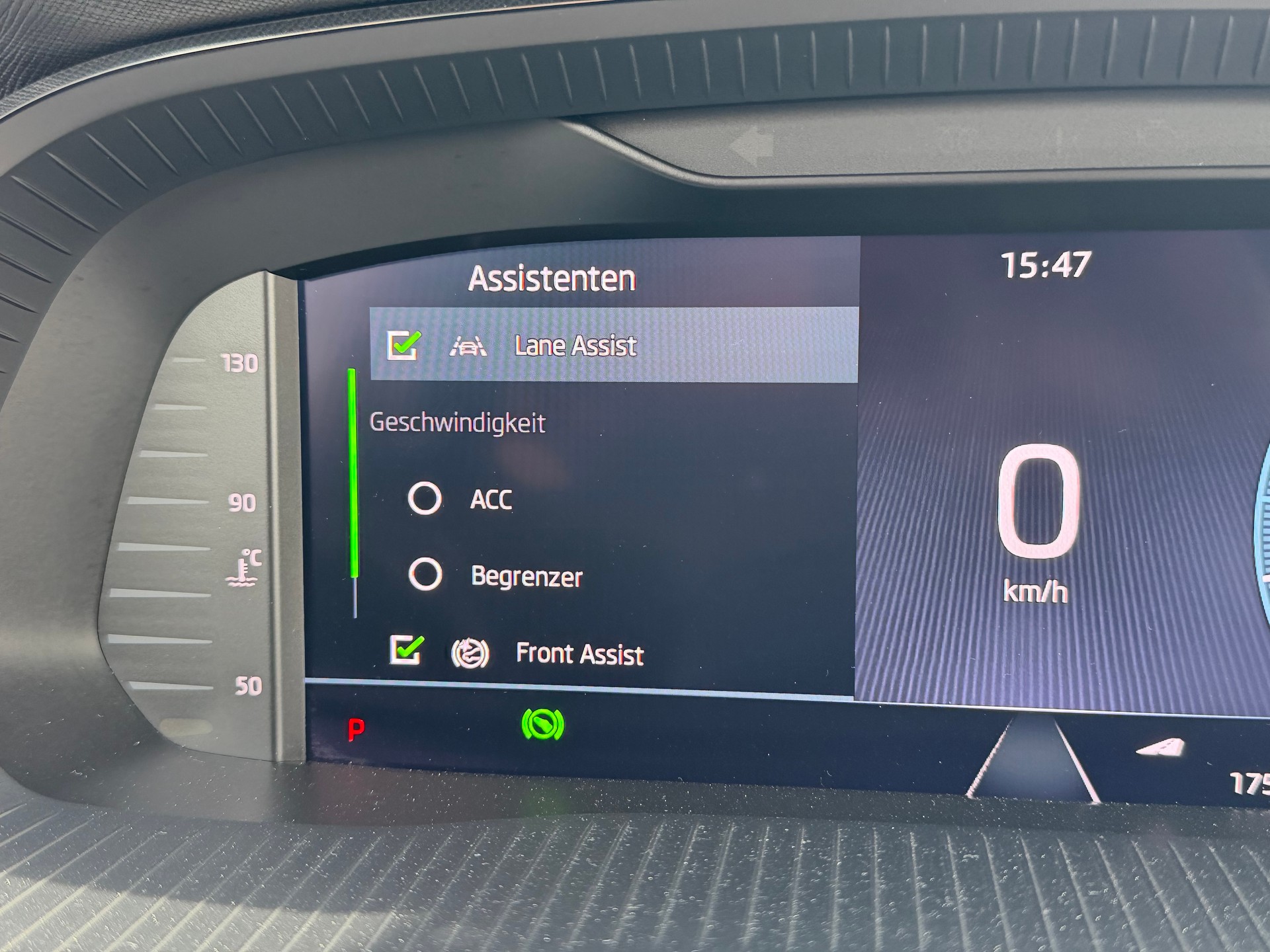 SKODA Octavia Combi 2.0 TSI Ambition DSG 4x4-image-13