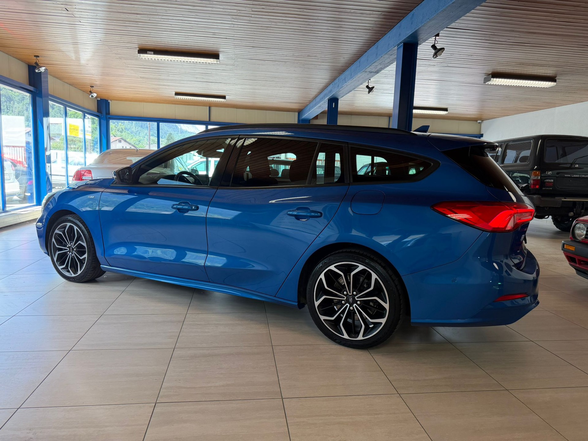 FORD Focus 1.5 SCTi ST Line-image-4