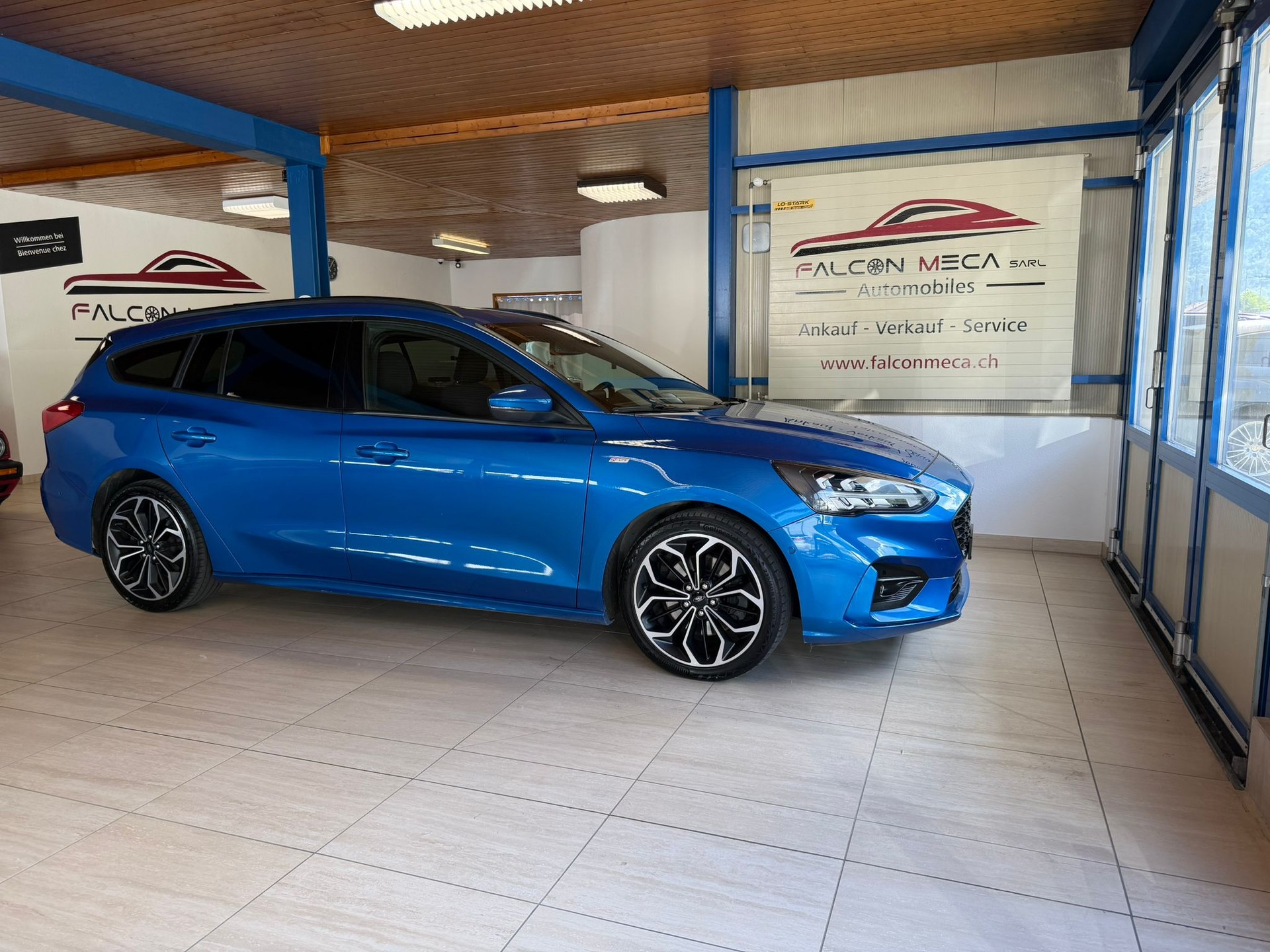 FORD Focus 1.5 SCTi ST Line-image-0