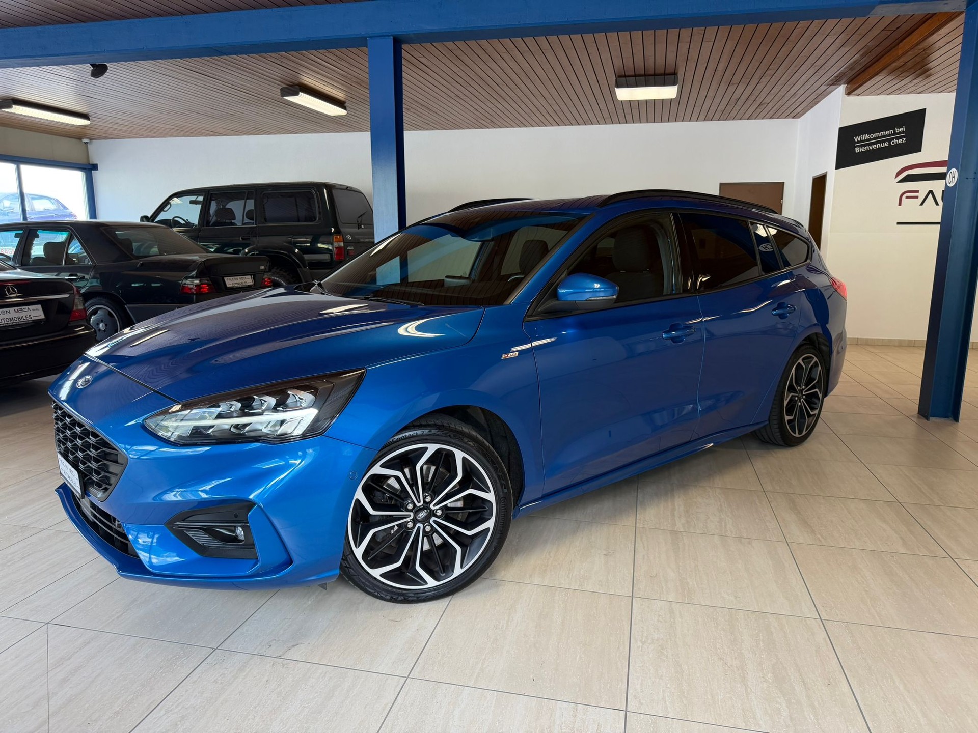 FORD Focus 1.5 SCTi ST Line-image-2