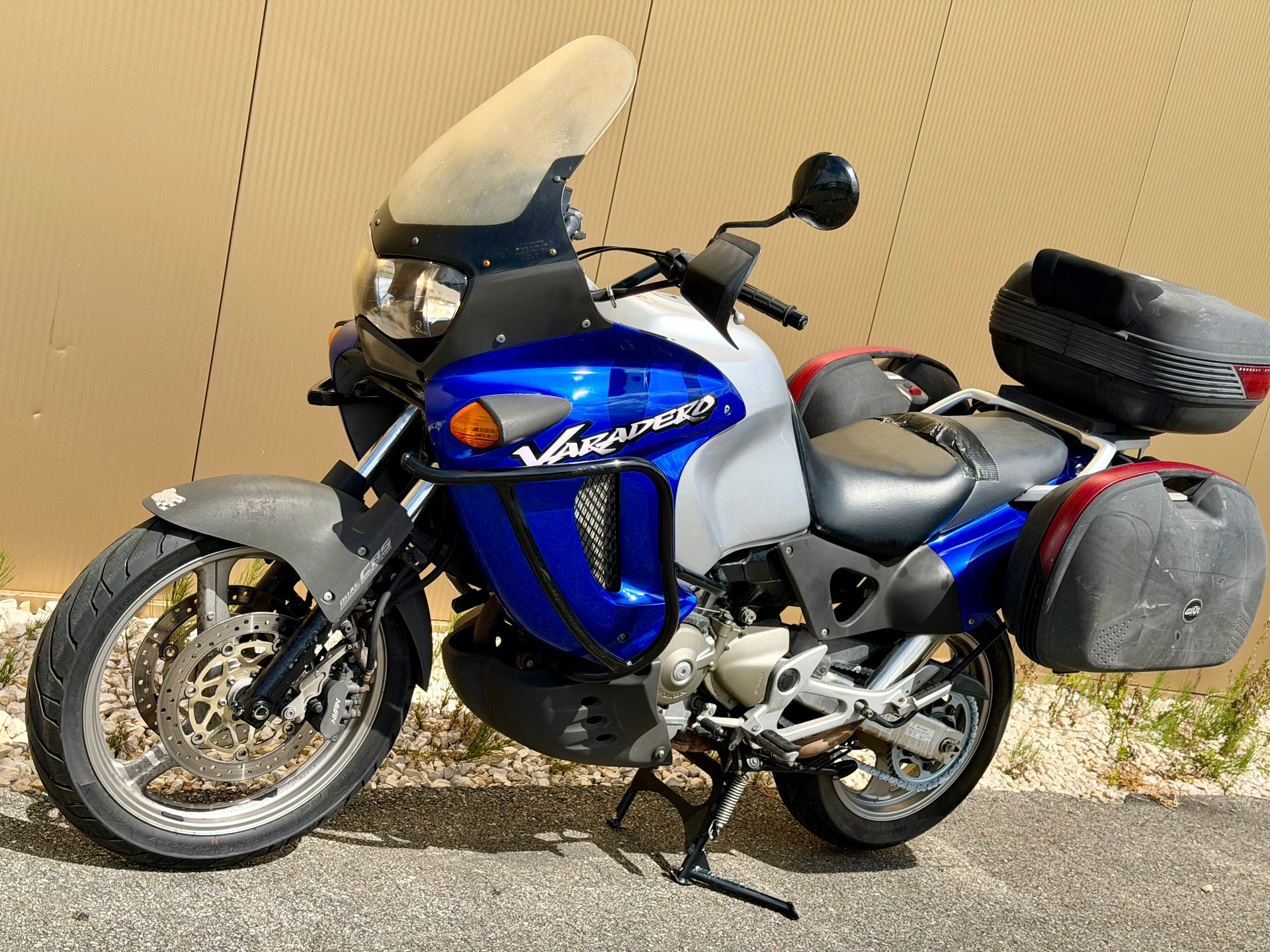 HONDA XL 1000 V Varadero-image-9