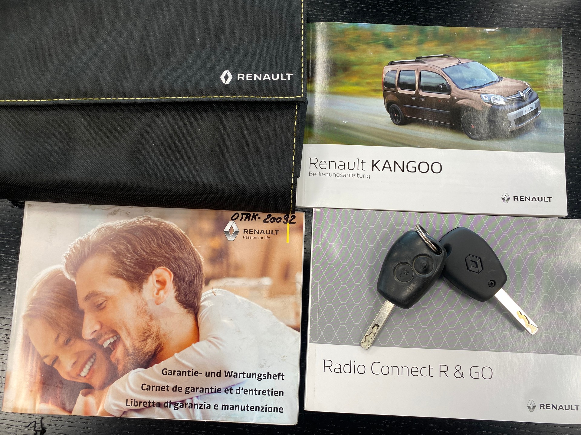 RENAULT Kangoo Maxi dCi 95 ENERGY Business 2 Pl./2 pl.-image-11