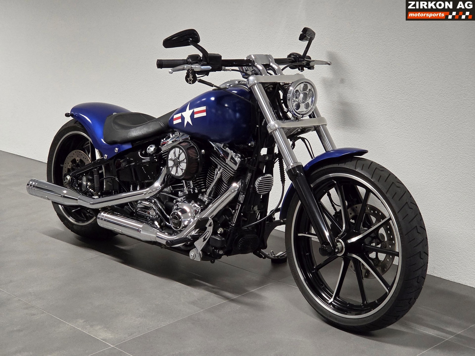 HARLEY-DAVIDSON FXSB Breakout 103 ABS (32/55kW) | Switchback | Jekill & Hyde-showroom-element-3
