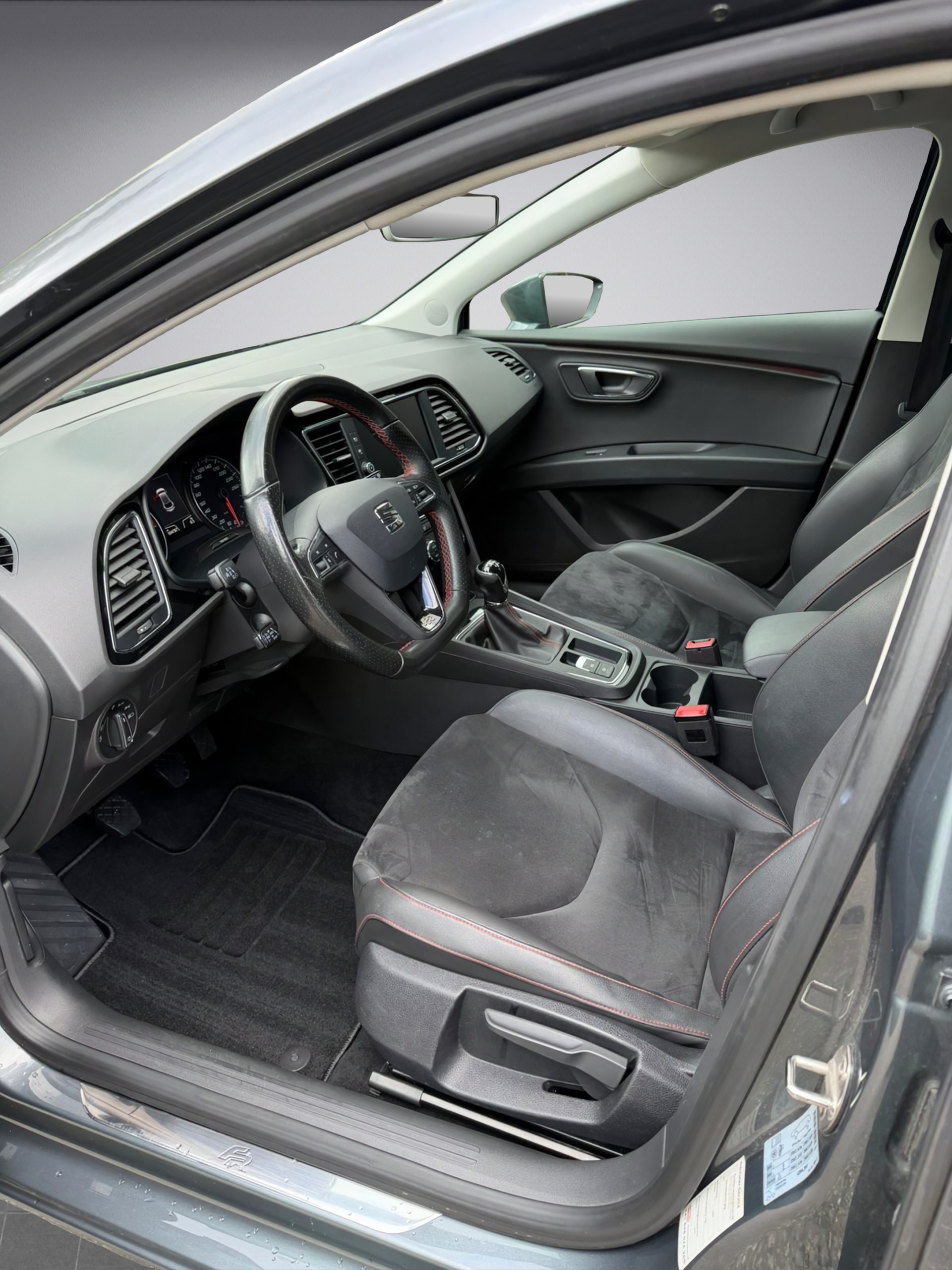 SEAT Leon 1.4 TSI FR * FR Sport Line * Facelift *-image-9
