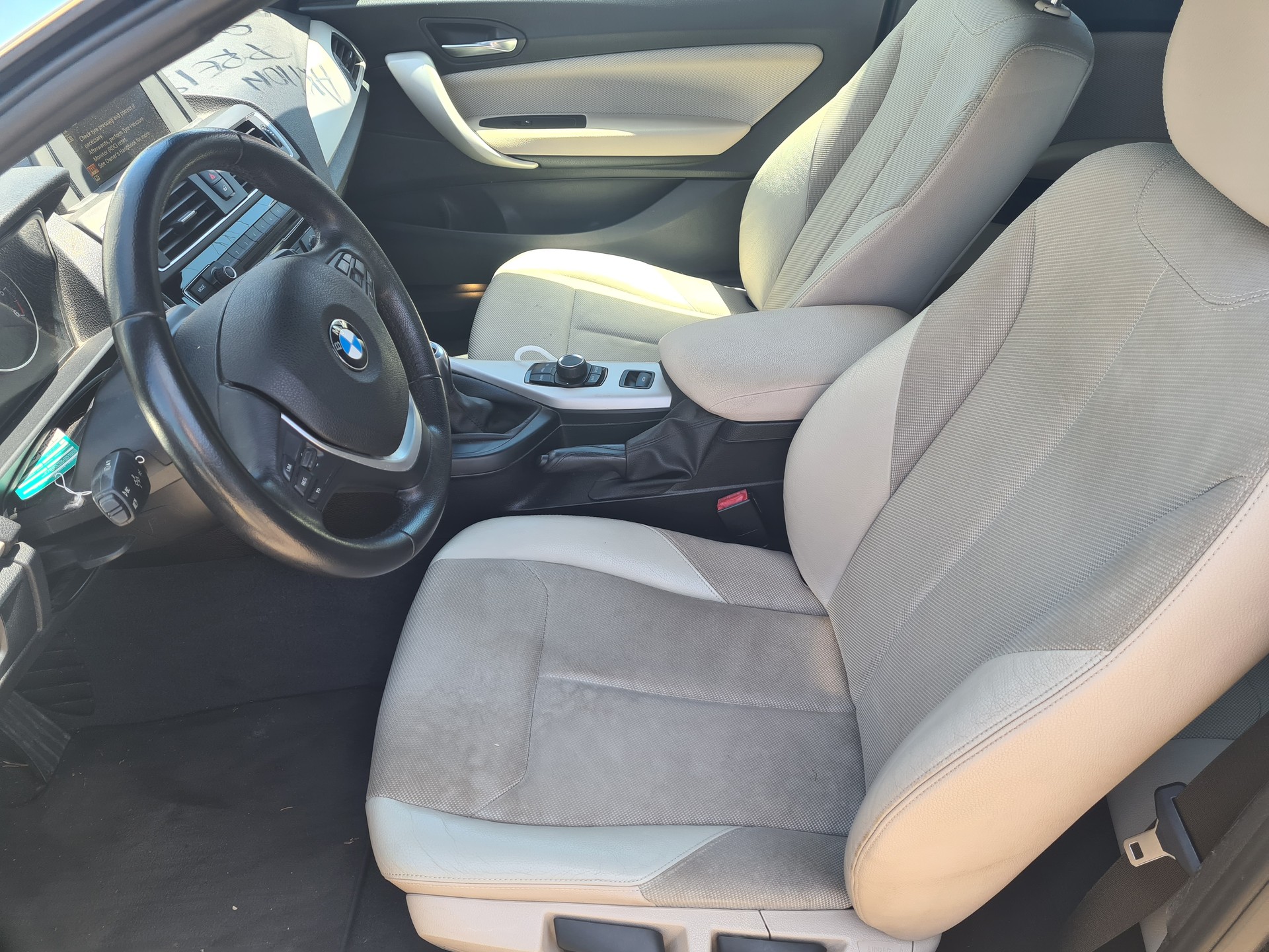 BMW 218d-image-8