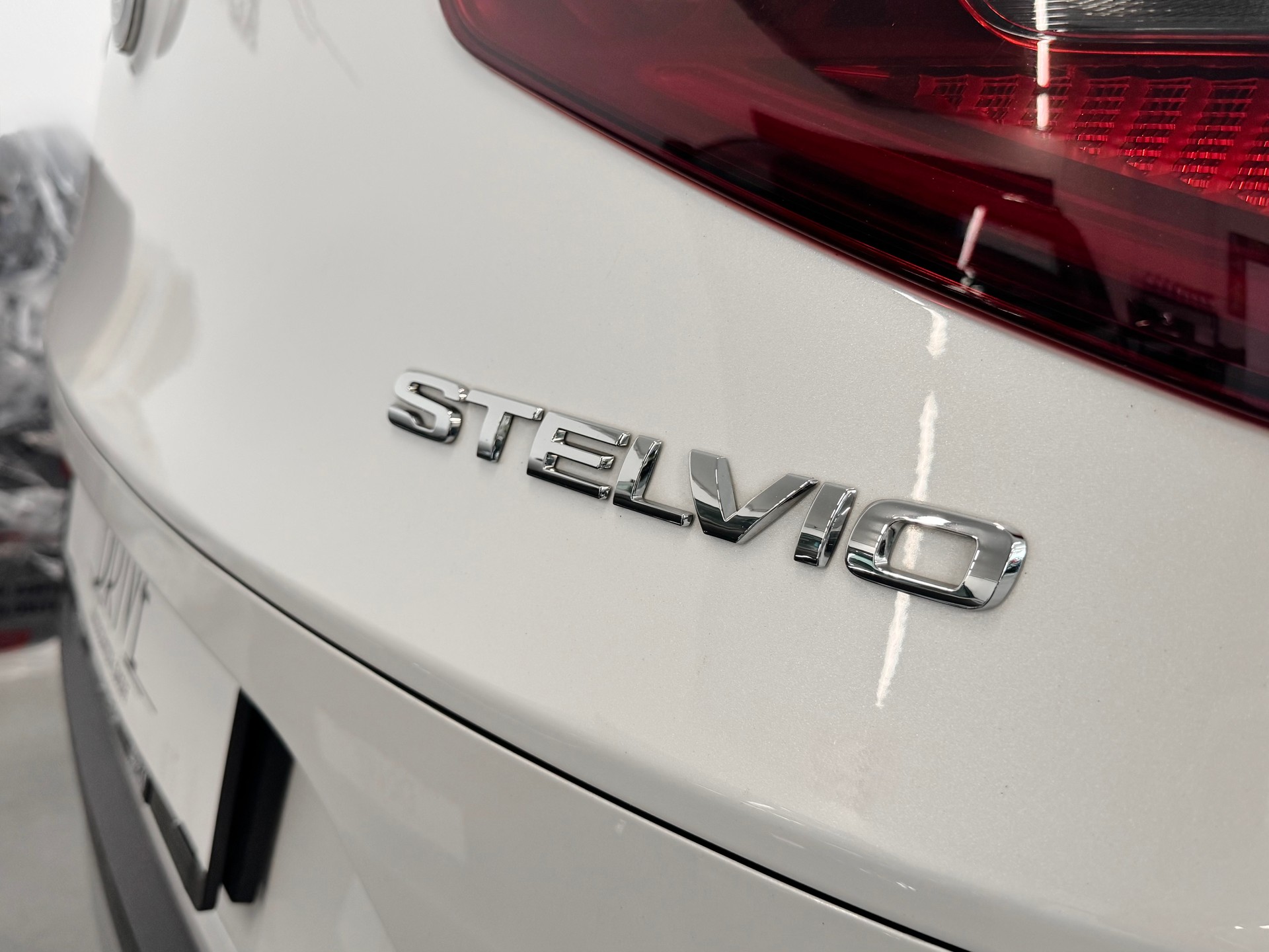 ALFA ROMEO Stelvio 2.0 Super Q4 Automatic-image-21