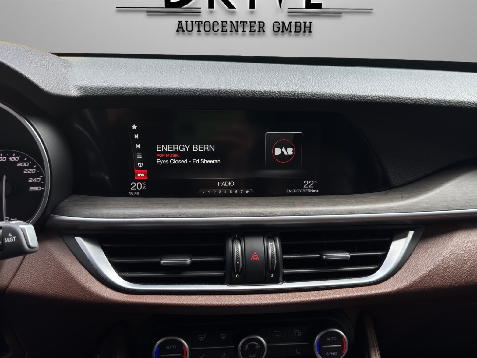 ALFA ROMEO Stelvio 2.0 Super Q4 Automatic-image-14