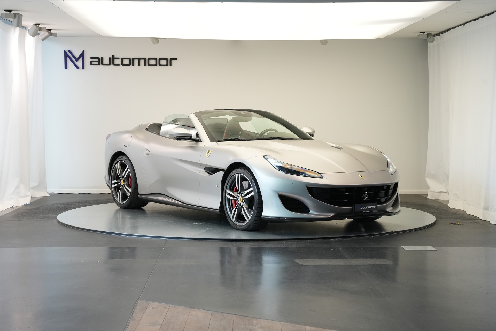FERRARI Portofino 3.9 V8 T *Atelier* *Carbon* *Mattlackierung*-image-2