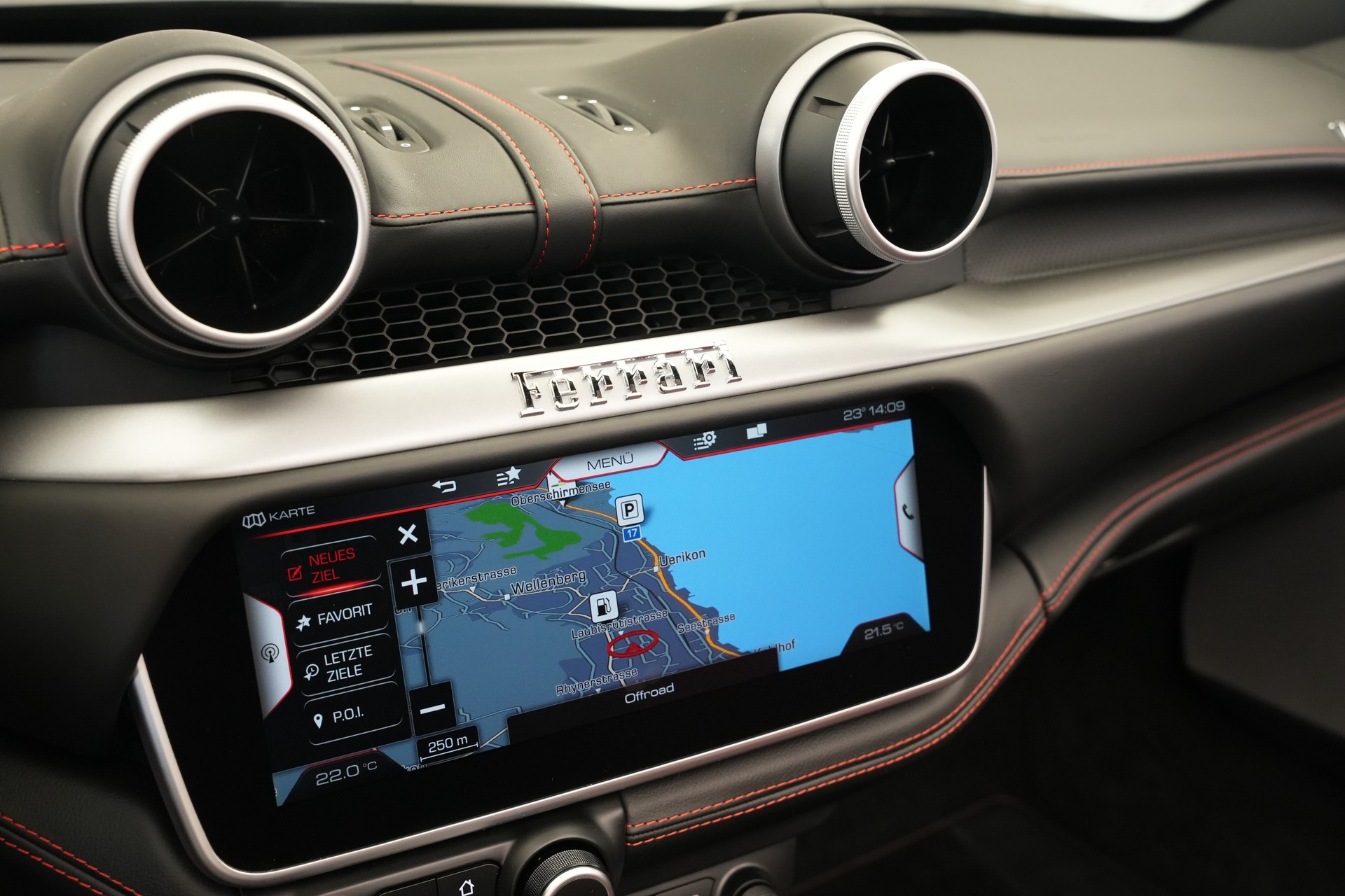 FERRARI Portofino 3.9 V8 T *Atelier* *Carbon* *Mattlackierung*-image-32