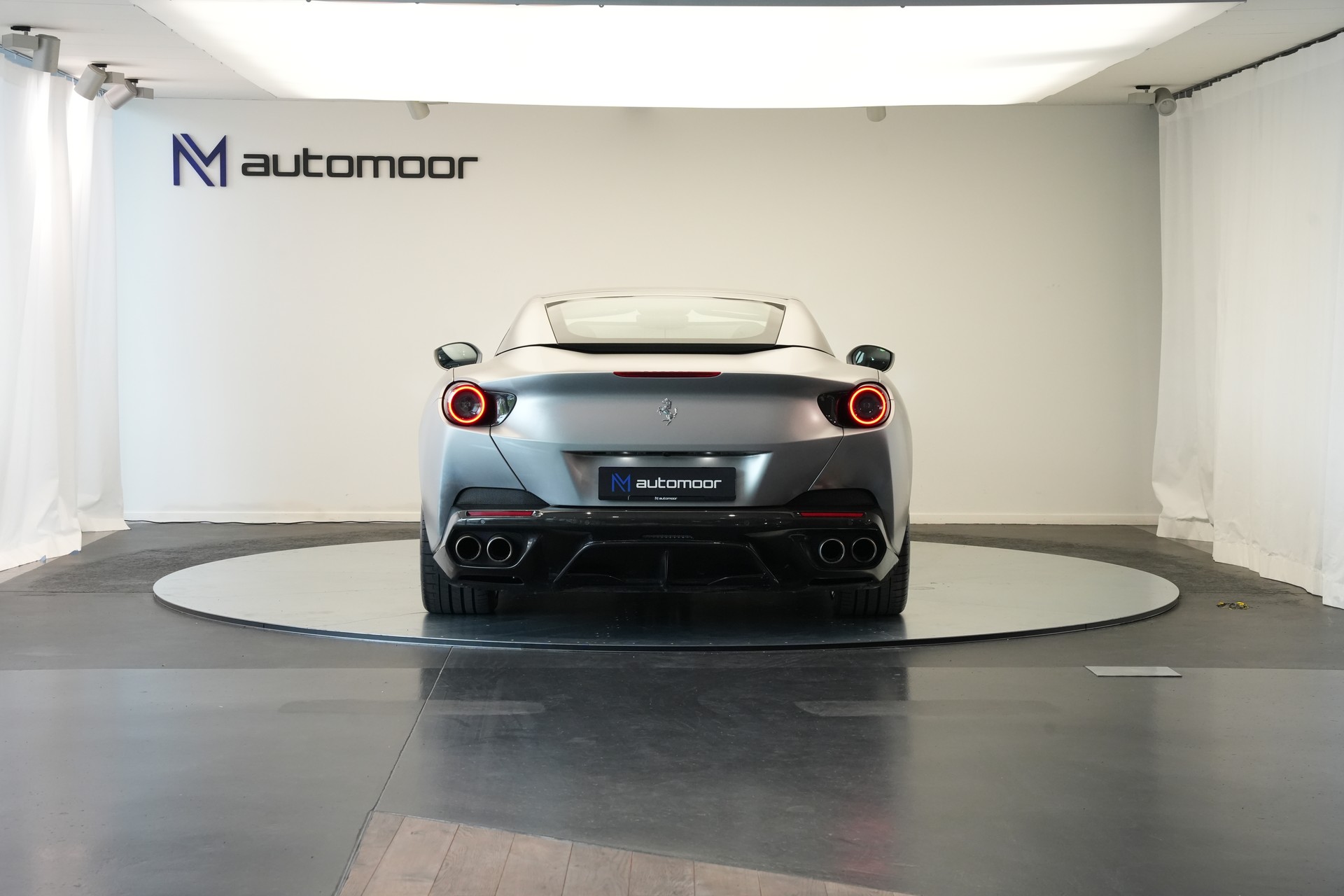 FERRARI Portofino 3.9 V8 T *Atelier* *Carbon* *Mattlackierung*-image-13