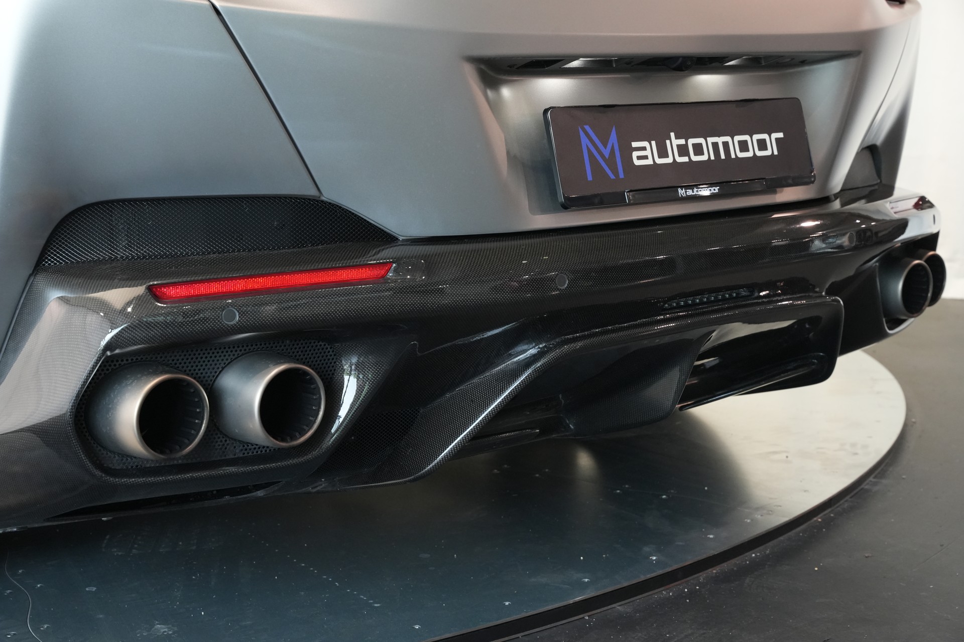 FERRARI Portofino 3.9 V8 T *Atelier* *Carbon* *Mattlackierung*-image-48
