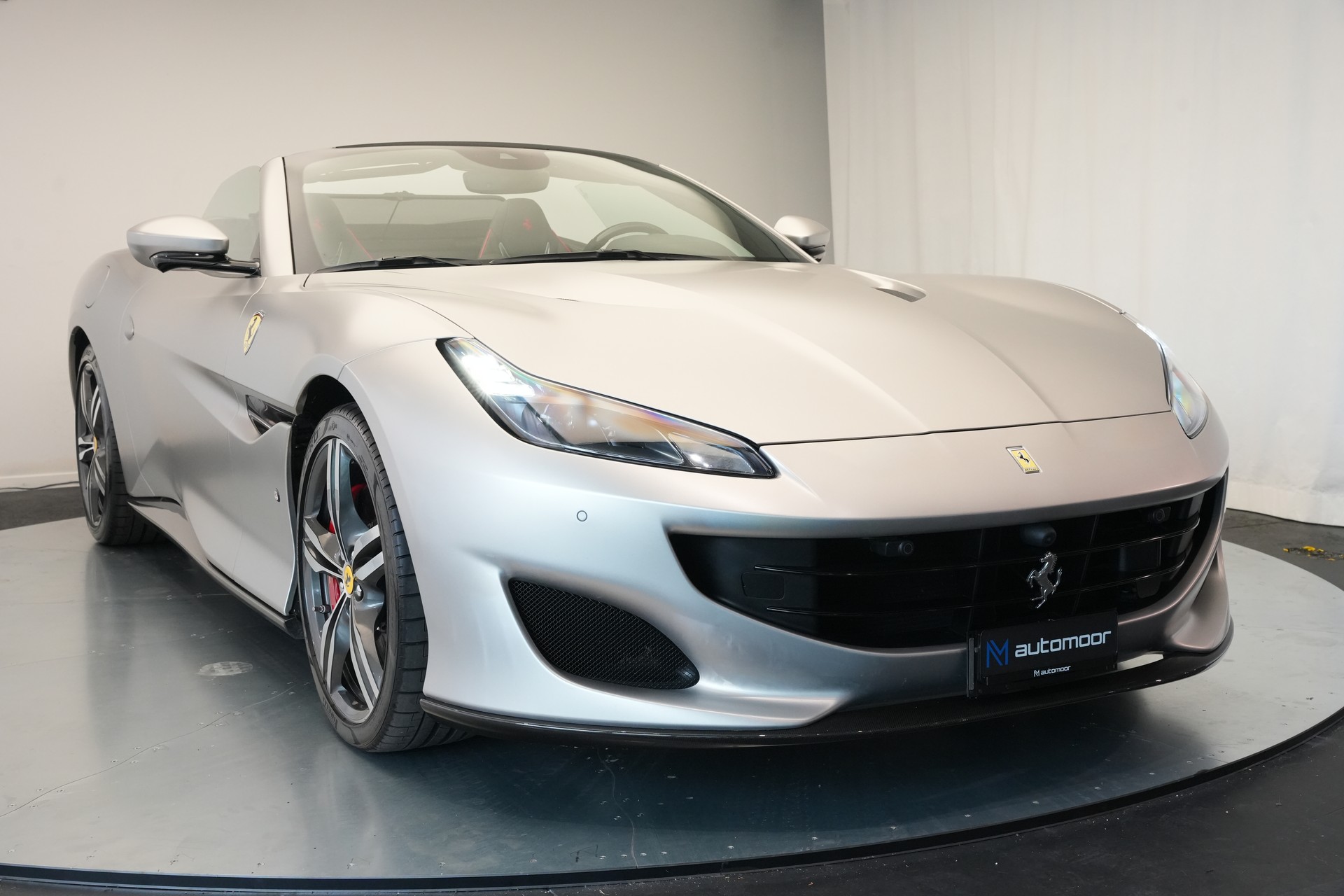 FERRARI Portofino 3.9 V8 T *Atelier* *Carbon* *Mattlackierung*-image-55