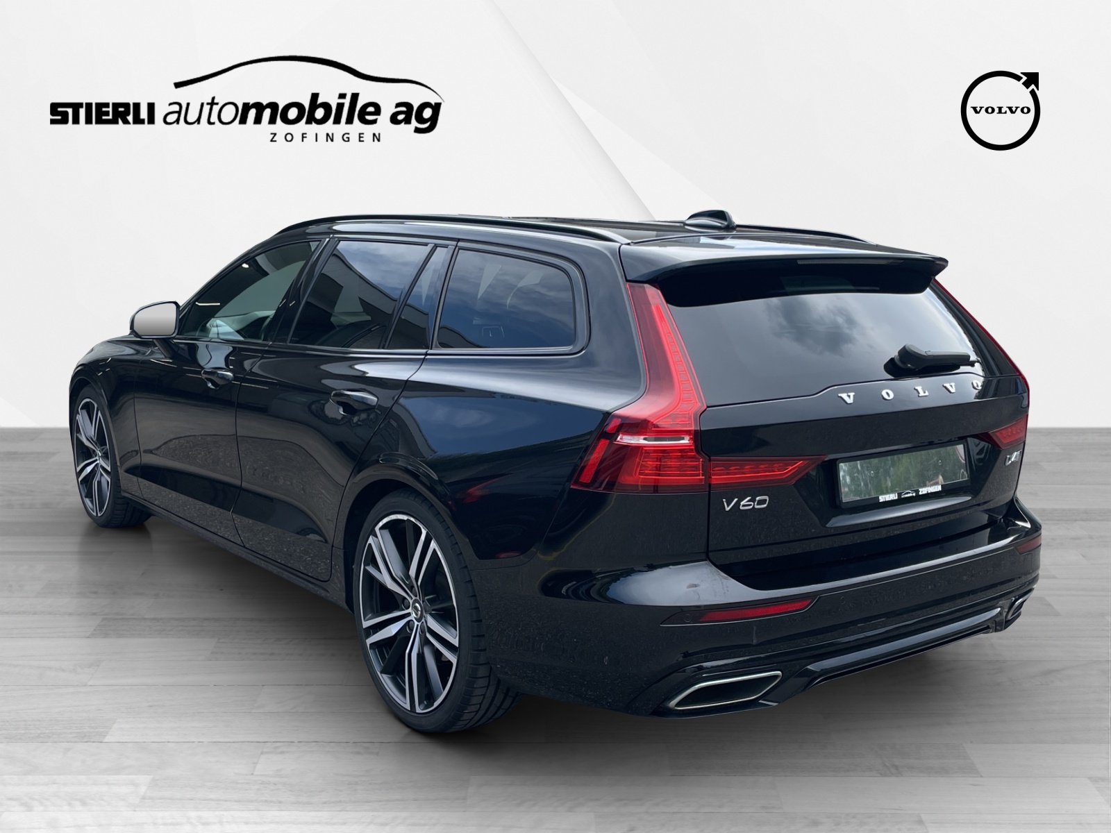 VOLVO V60 2.0 D4 R-Design AWD-image-6