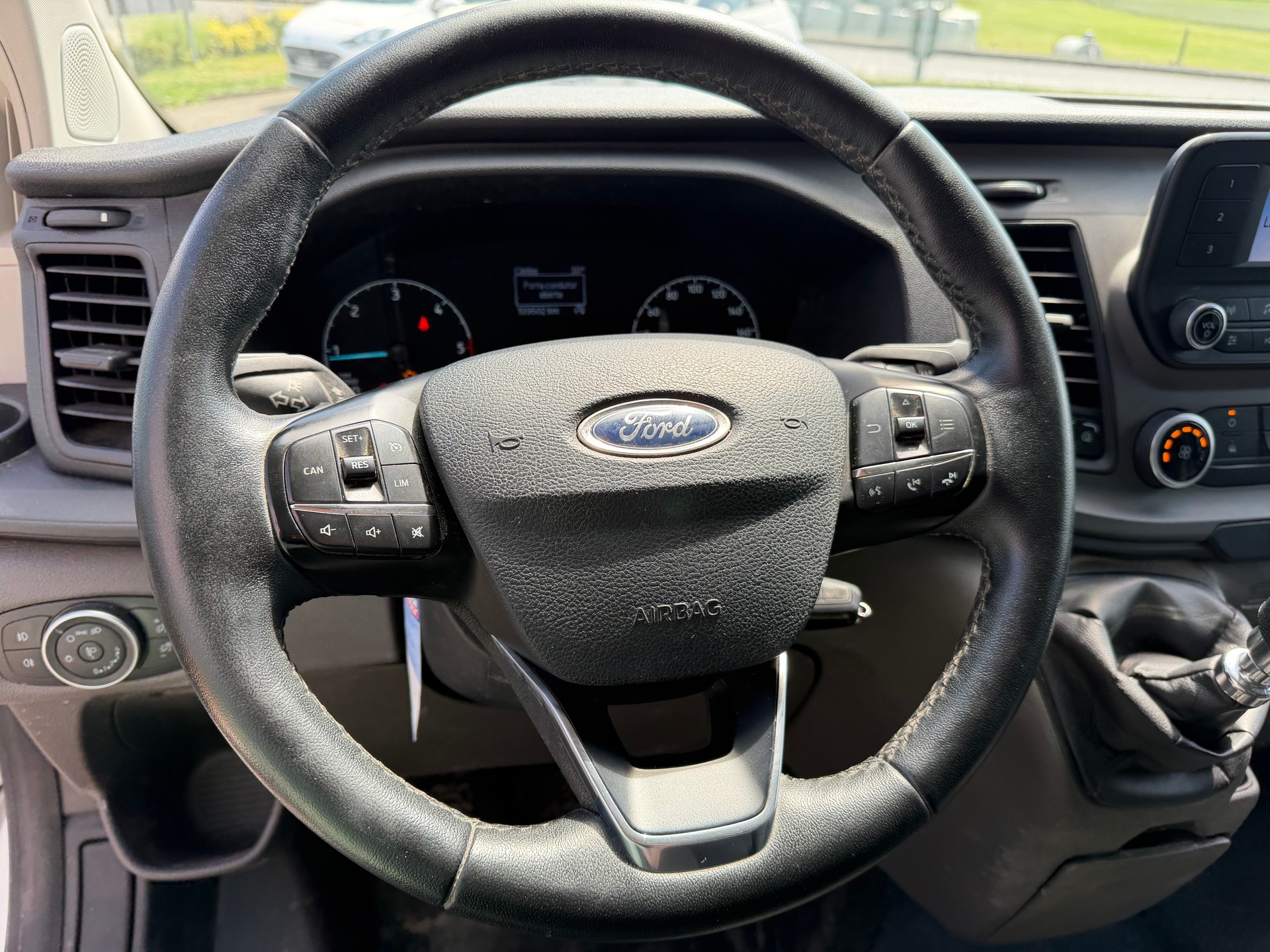 FORD Transit Custom Van 280 L1H1Trend-image-8