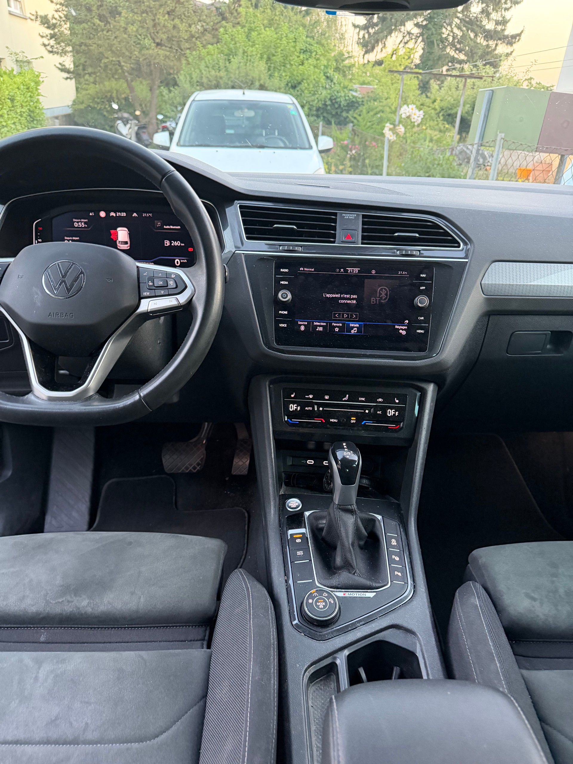 VW 2.0 TDI SCR Life DSG-image-4