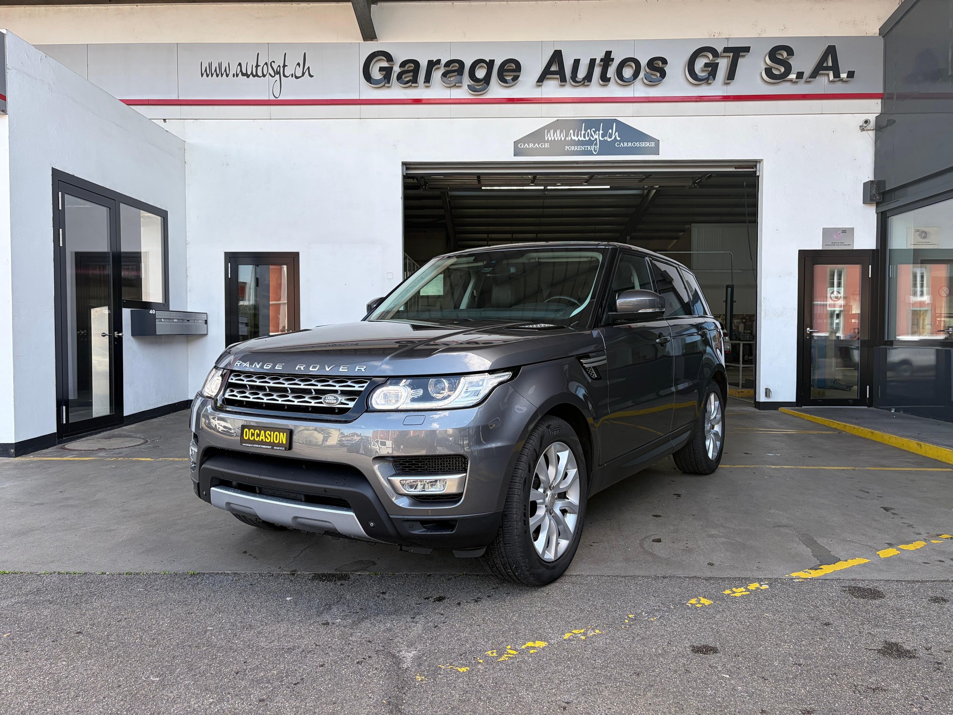 LAND ROVER Range Rover Sport 3.0 SDV6 HSE-image-0