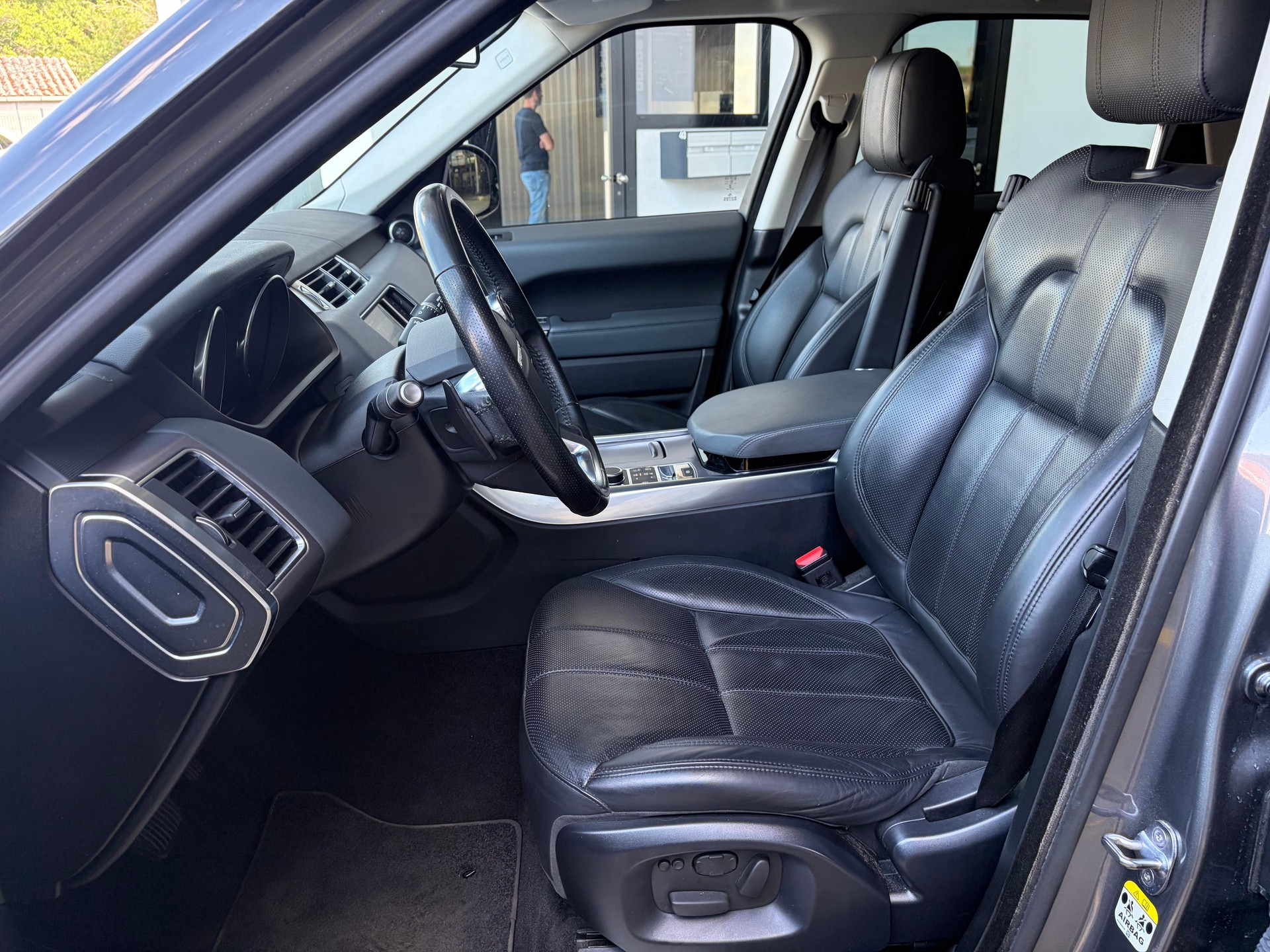 LAND ROVER Range Rover Sport 3.0 SDV6 HSE-image-5