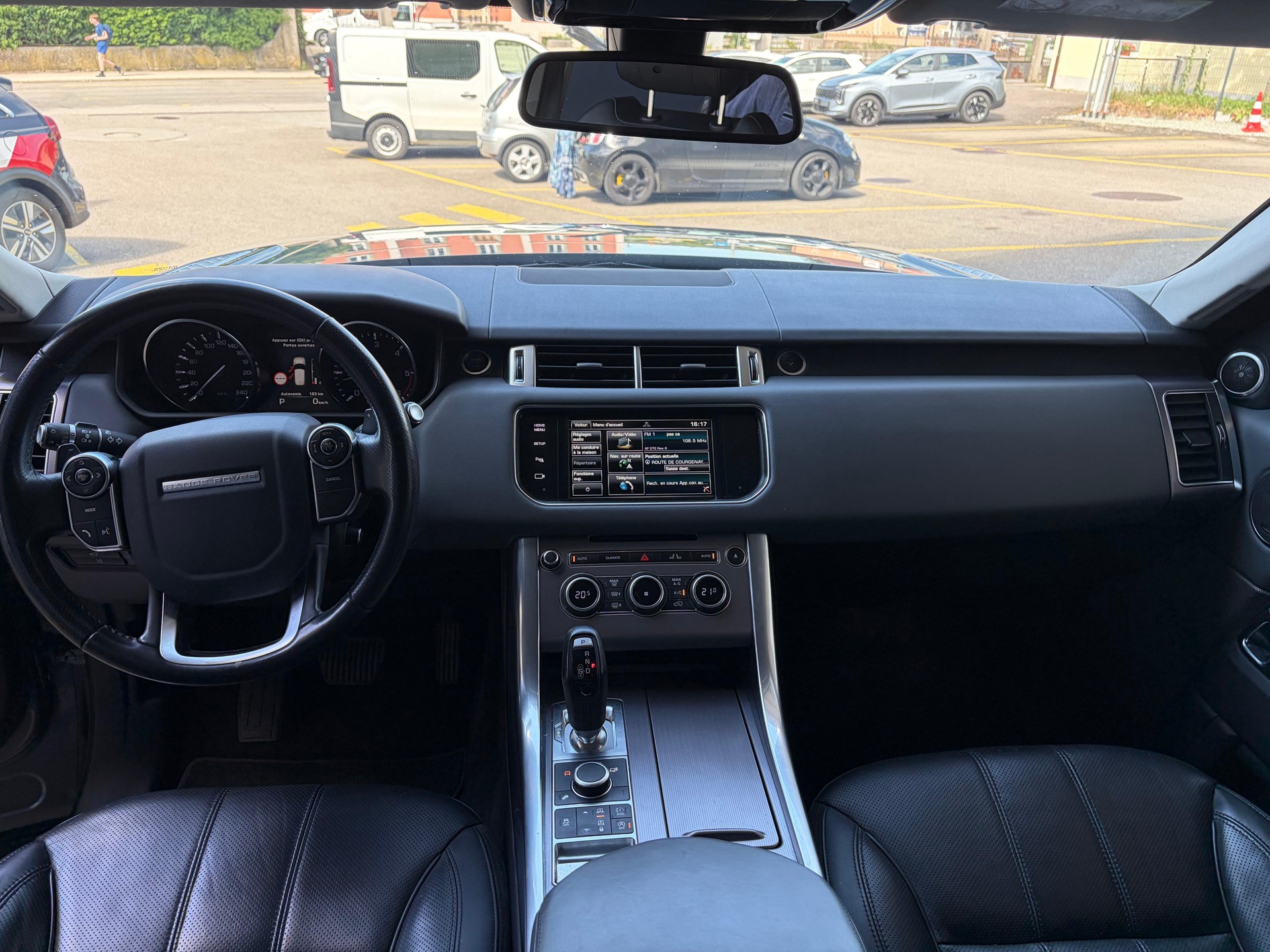 LAND ROVER Range Rover Sport 3.0 SDV6 HSE-image-4