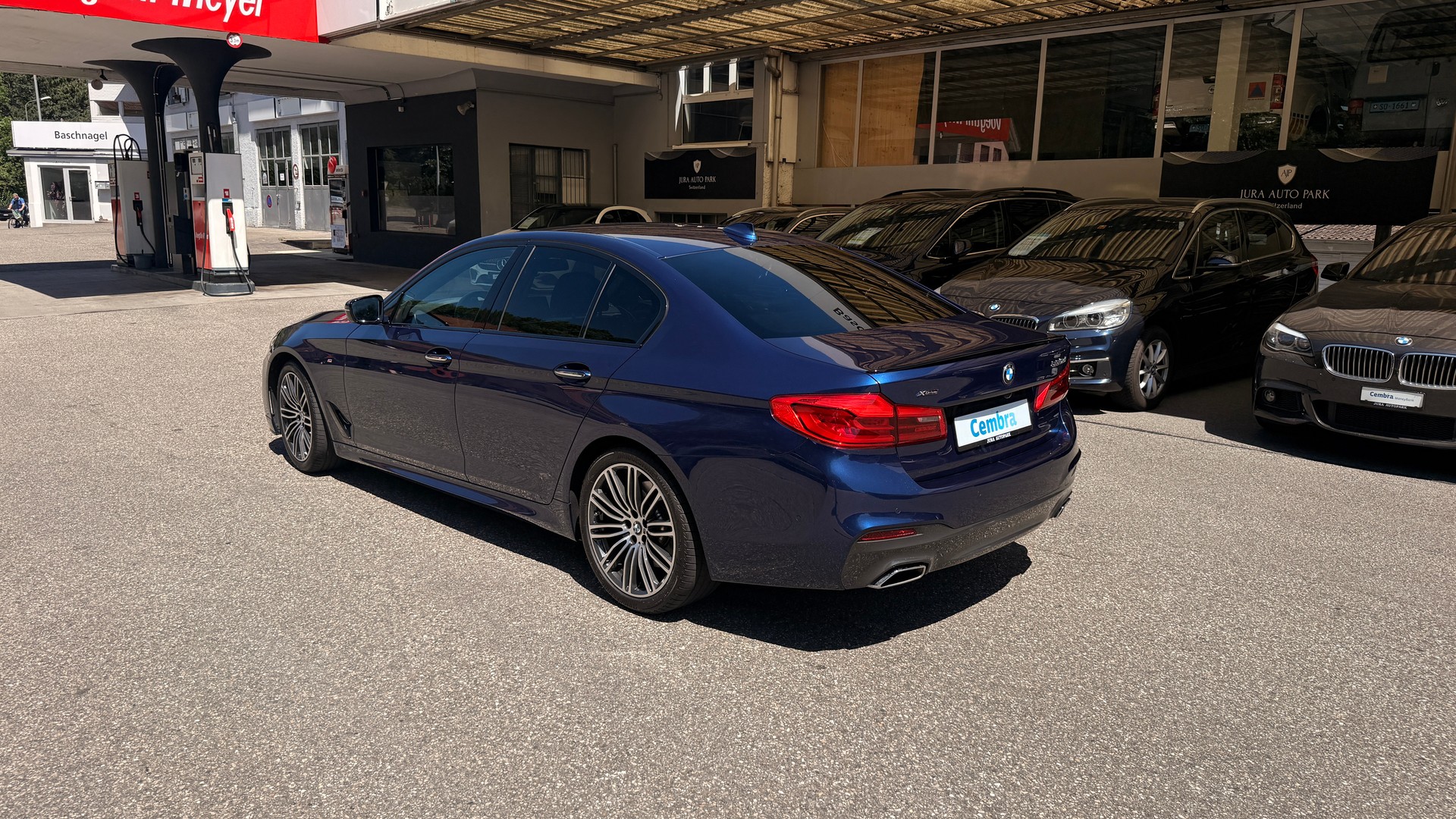 BMW 530d xDrive Steptronic M- Sportpaket-image-5