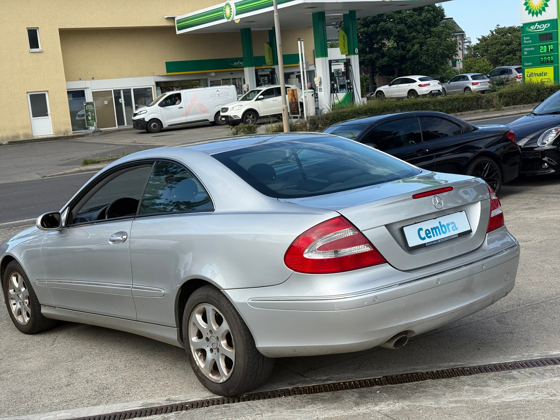 MERCEDES-BENZ C 240 Elégance 4Matic Automatic-image-9