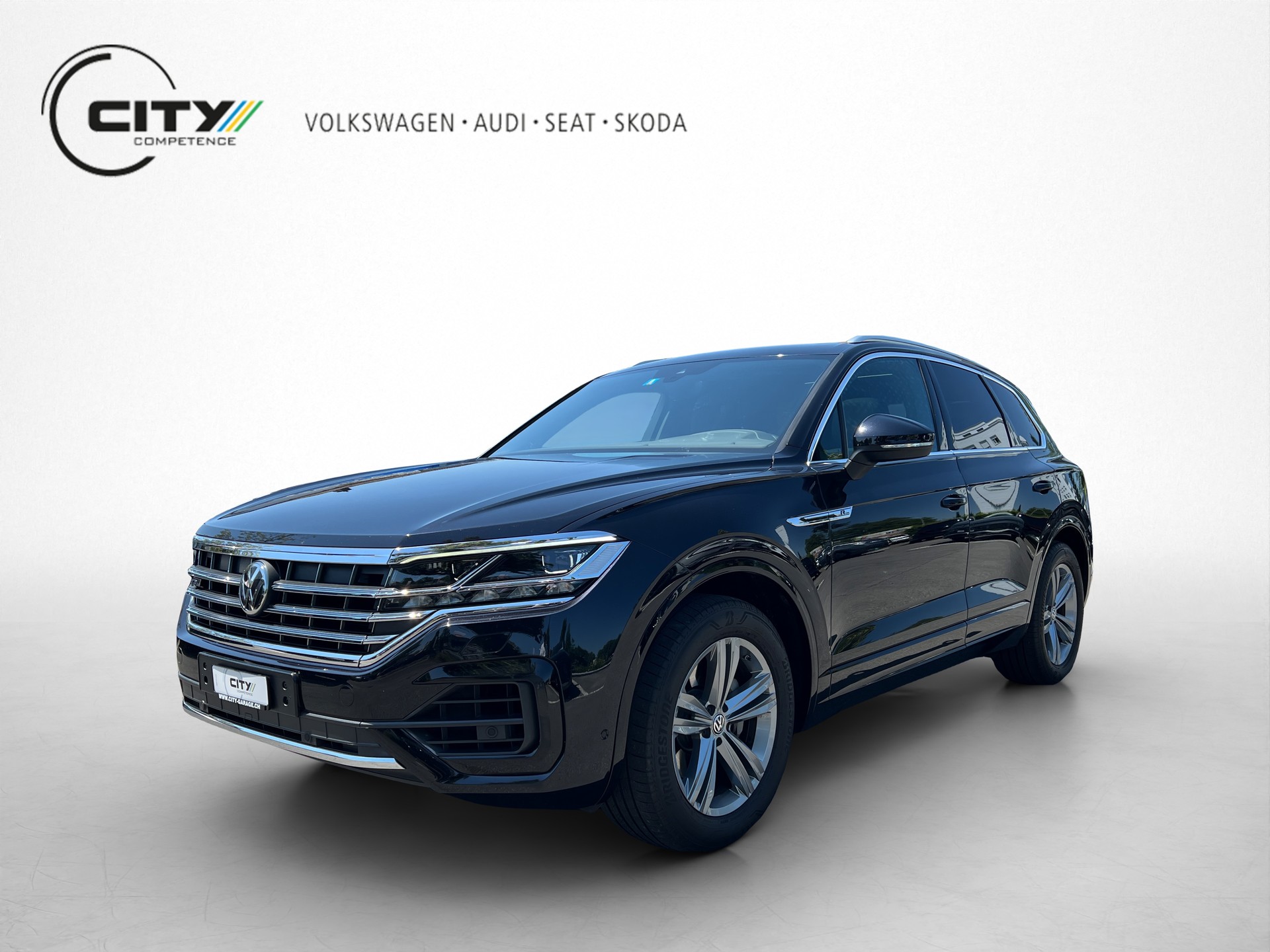 VW Touareg 3.0 V6 TDI 286 R-Line-image-1