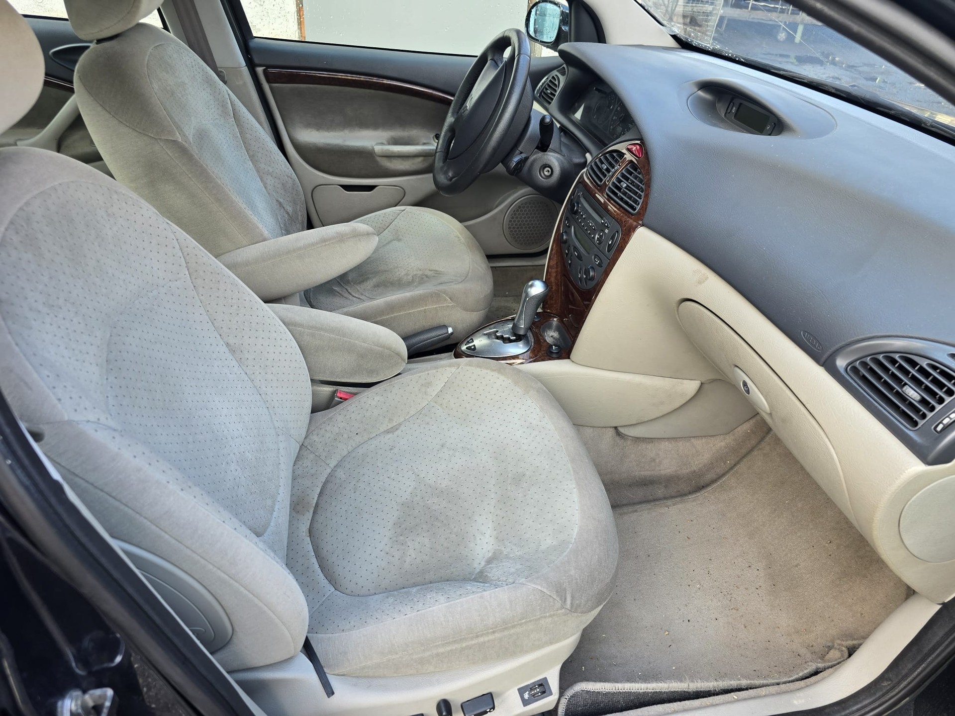 CITROEN C5 Berline 3.0 V6 Exclusive Automatic-image-4