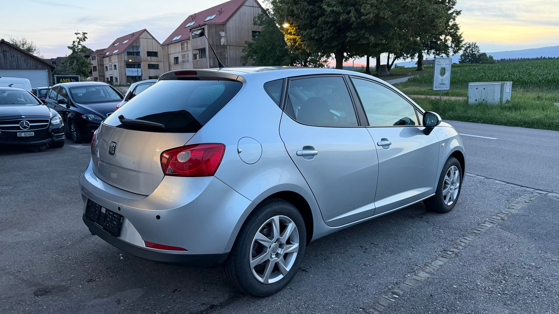 SEAT Ibiza 1.6 Style DSG-image-1
