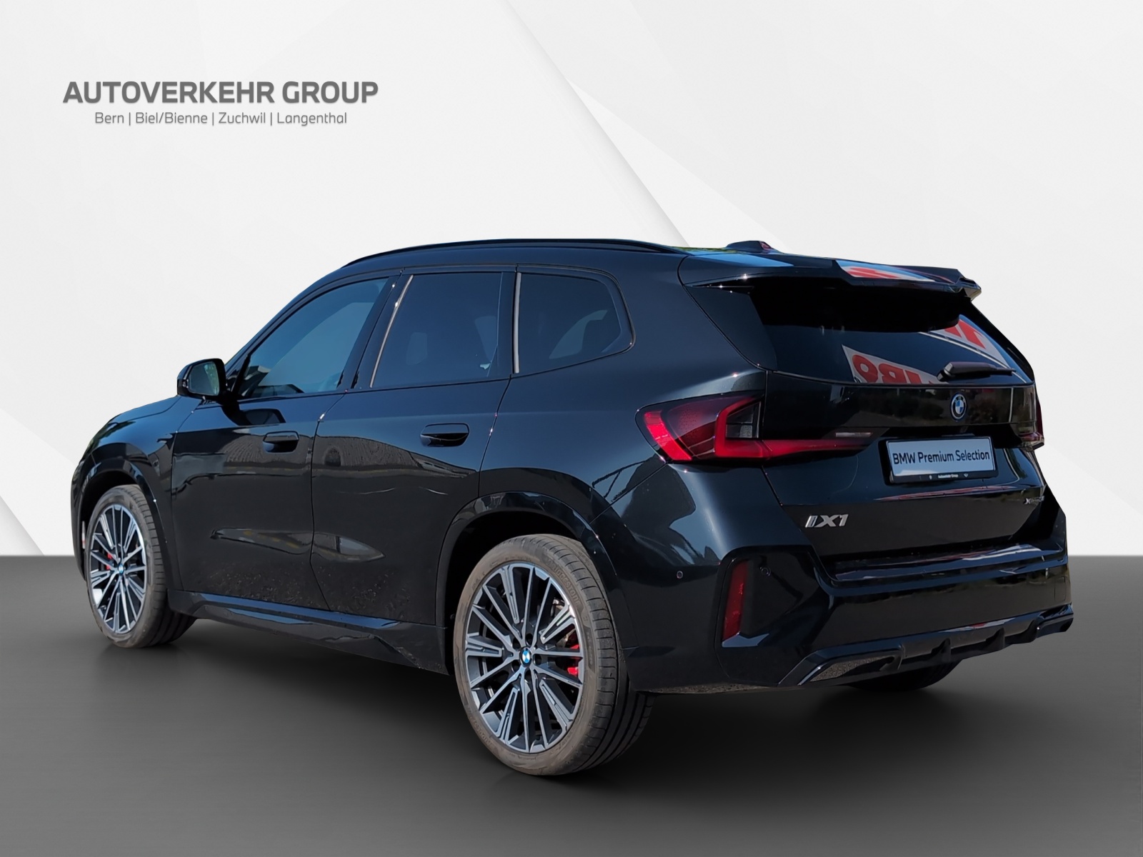 BMW iX1 xDrive 30 M Sport Pro-image-3