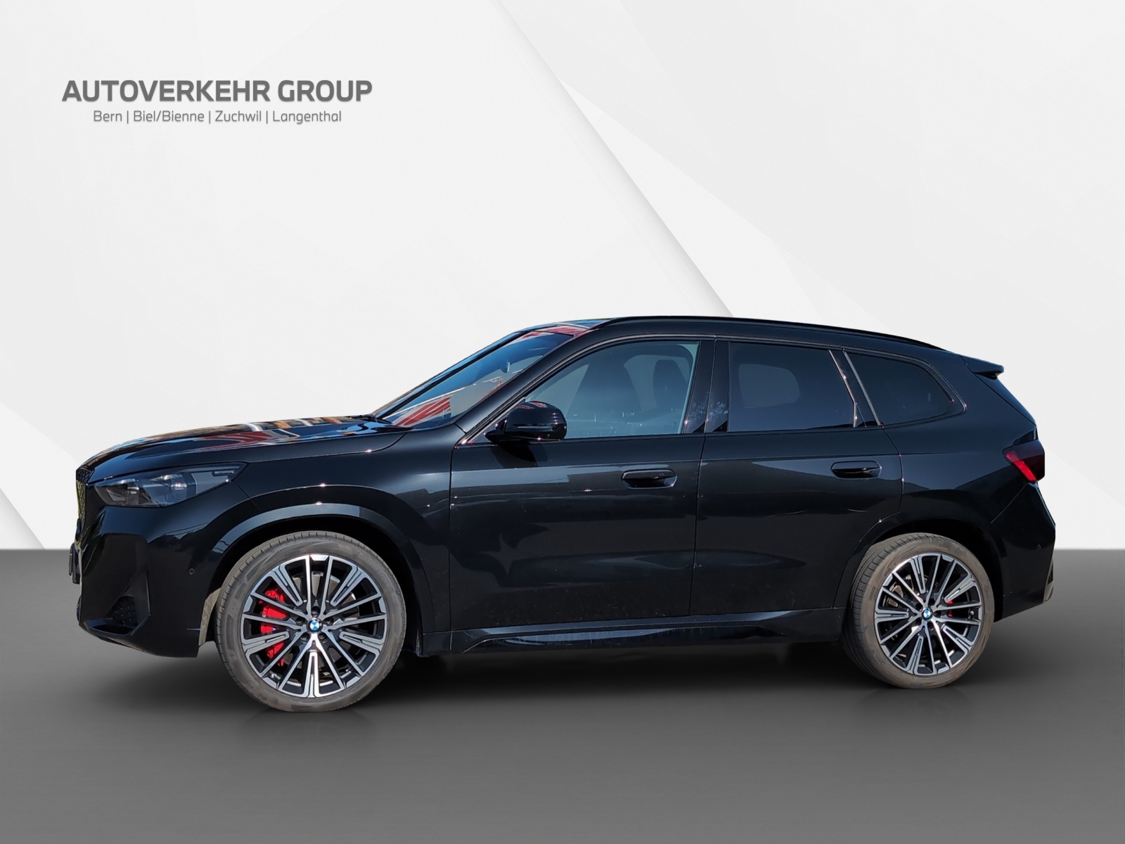BMW iX1 xDrive 30 M Sport Pro-image-2