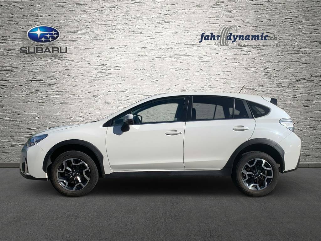 SUBARU XV 2.0 Swiss Two-image-2