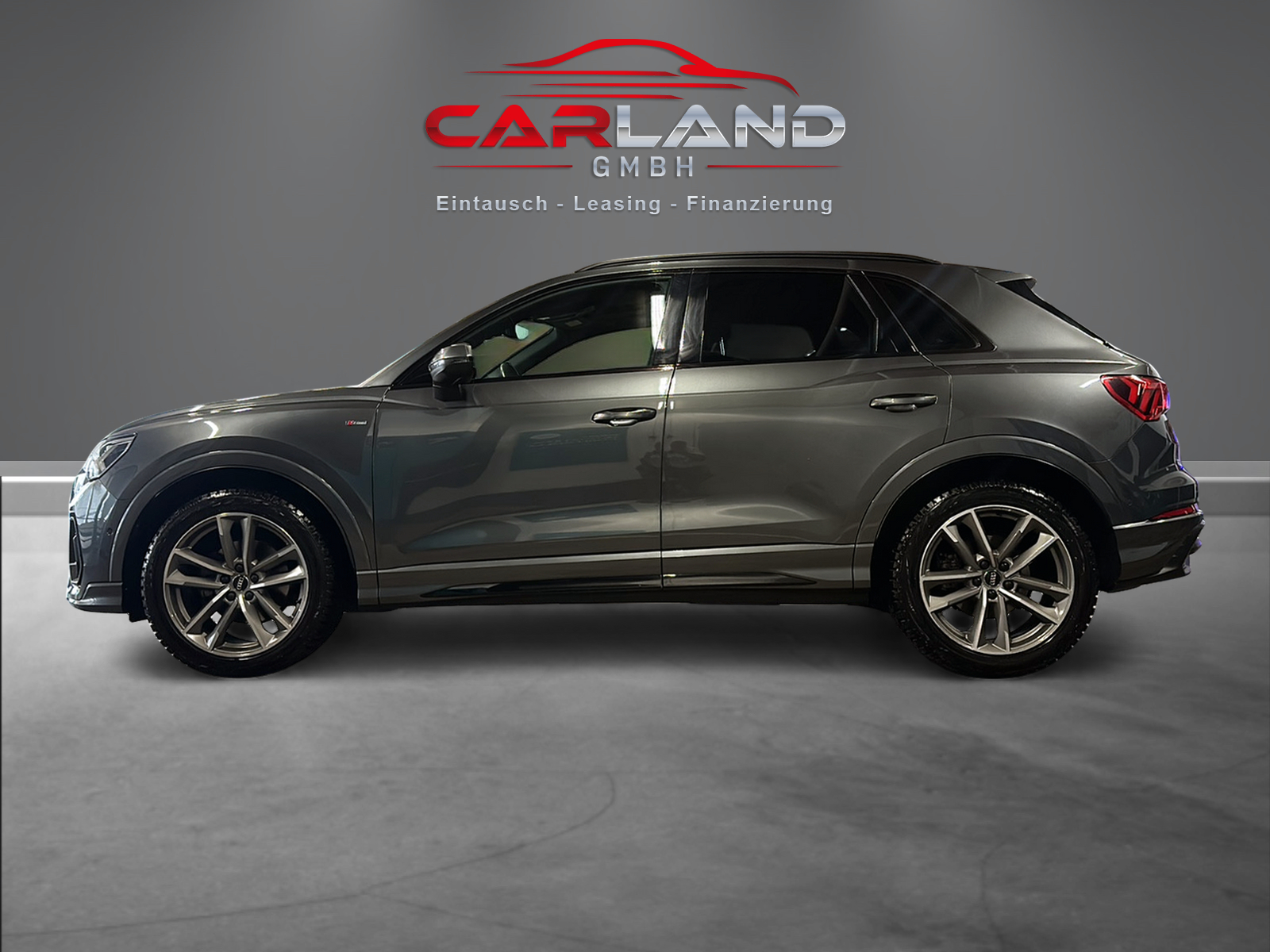 AUDI Q3 35 TFSI S line S-tronic-image-1