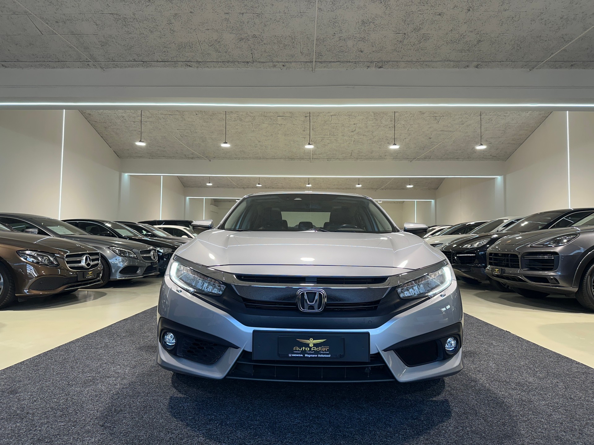 HONDA Civic Sedan 1.5 VTEC Executive Premium CVT-image-0