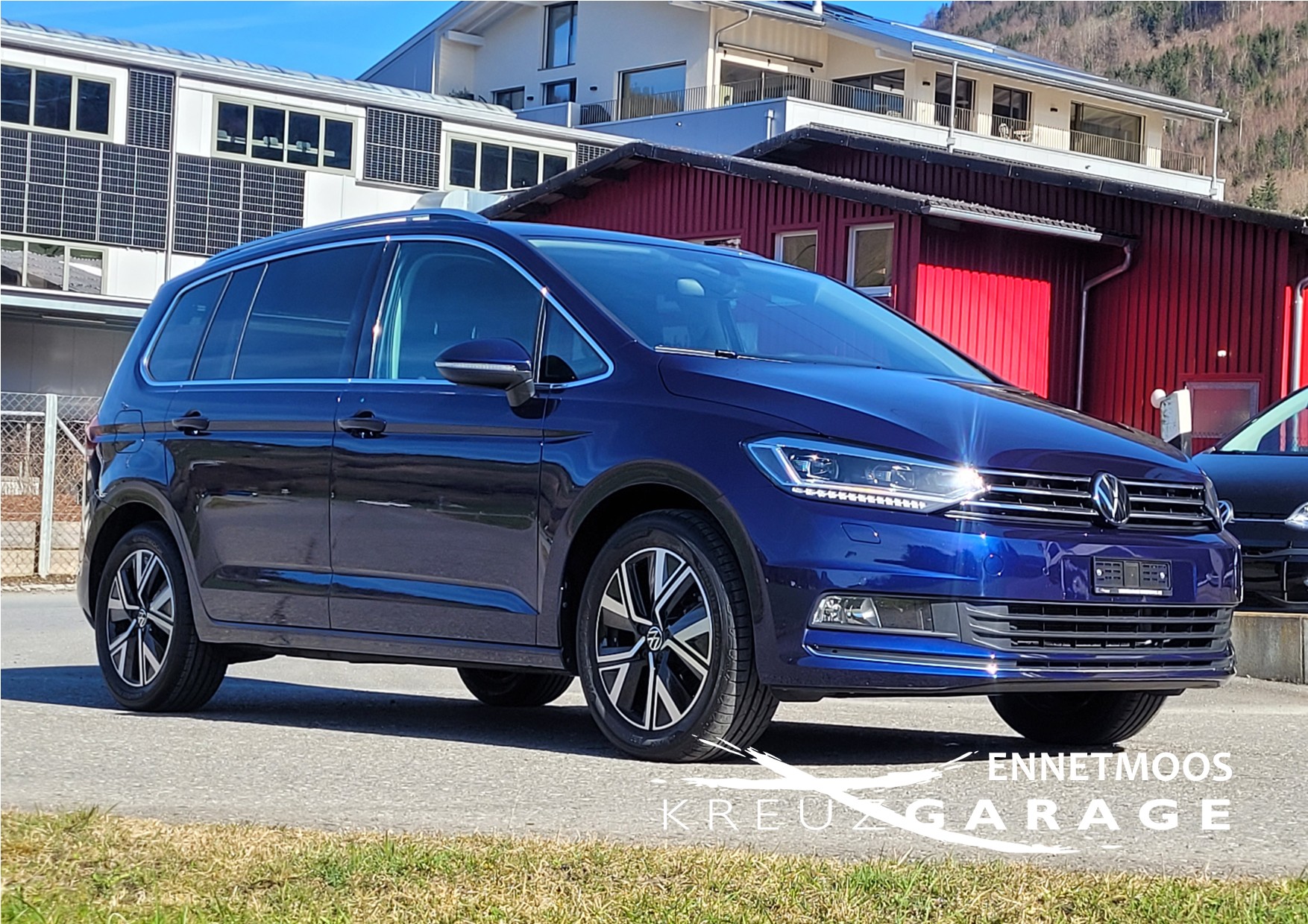 VW Touran 1.5 TSI EVO Highline DSG *7-Plätzer m. elektrischer Heckklappe*-image-3